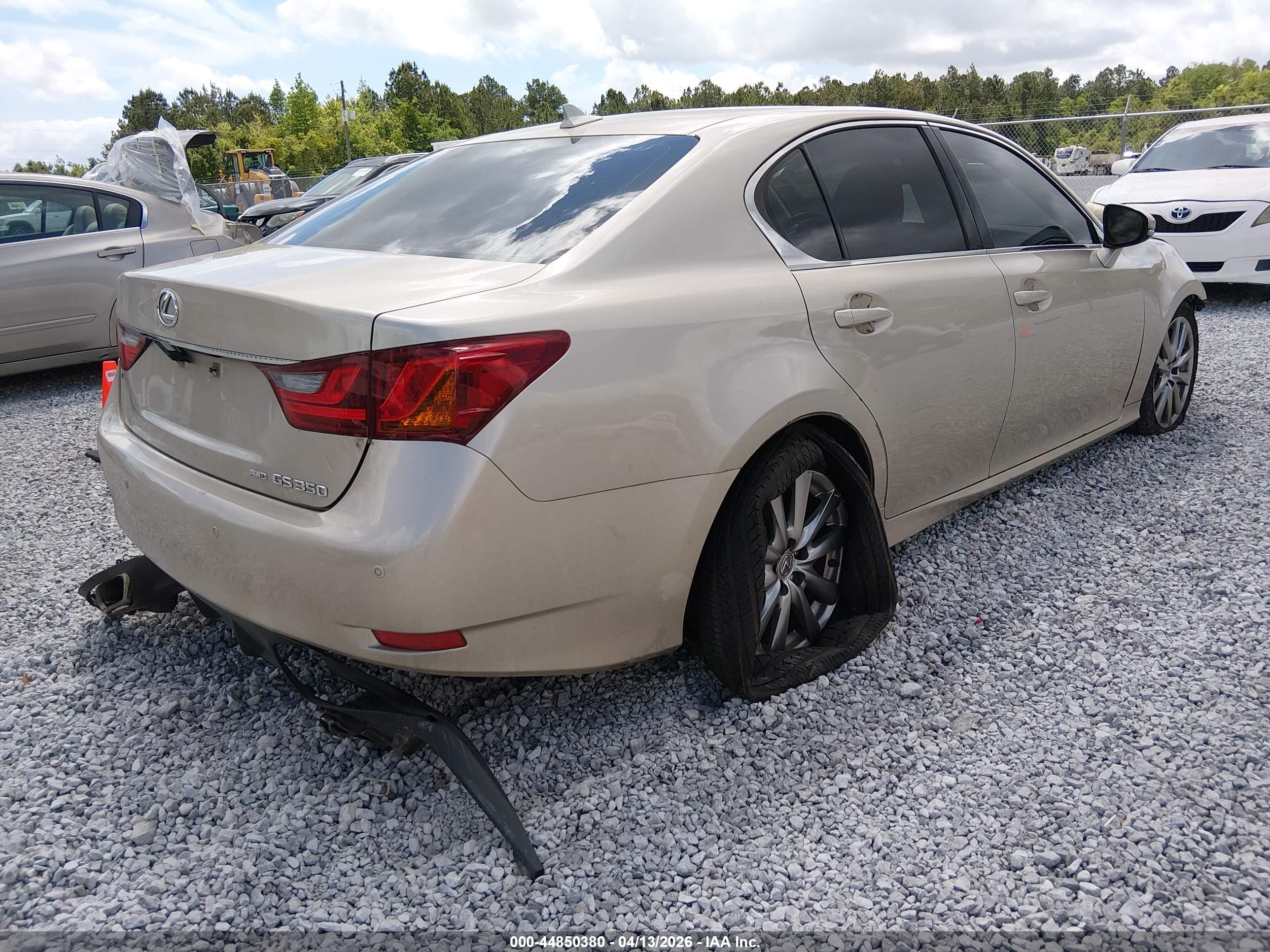 LEXUS GS image 4