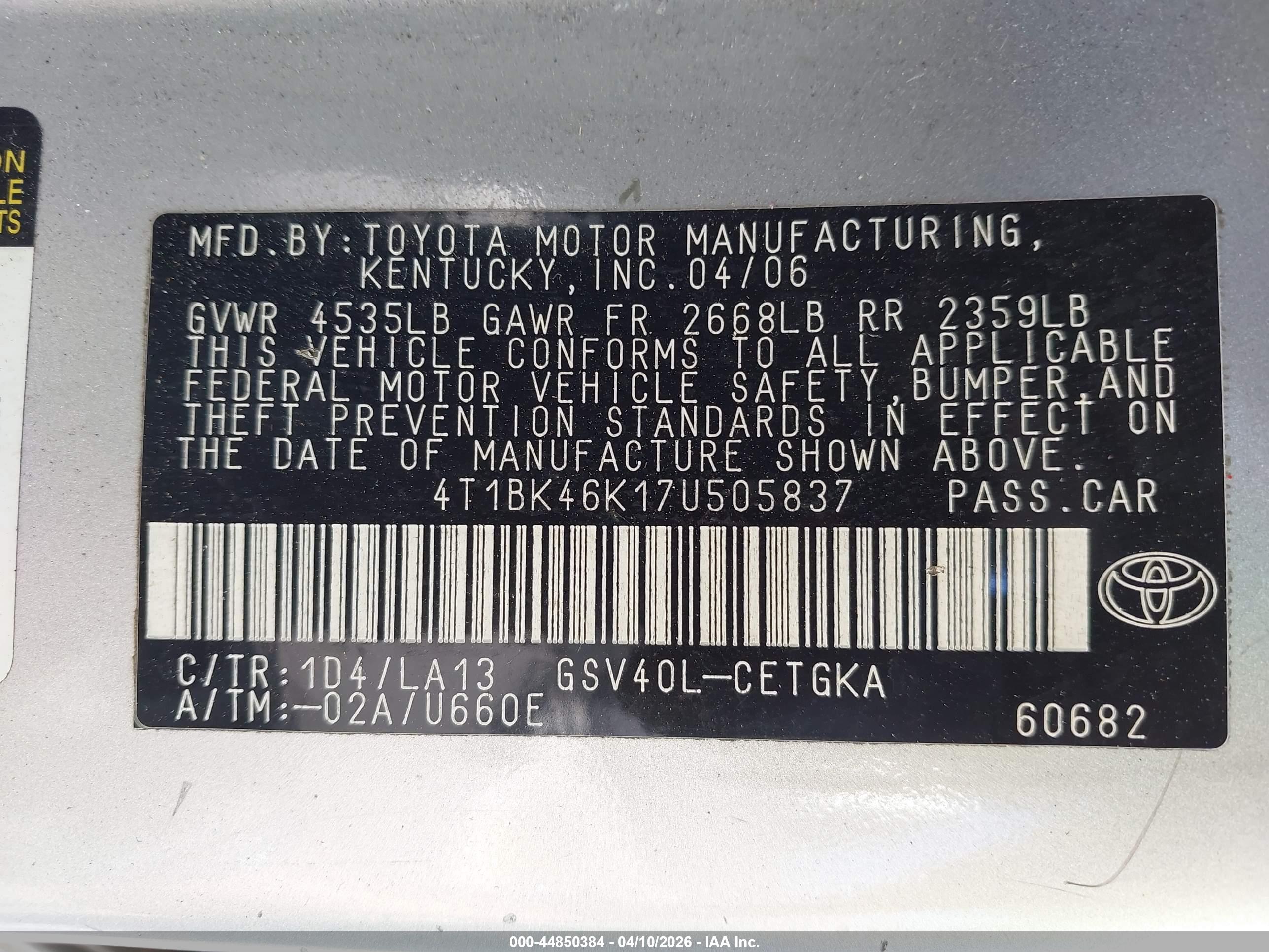 TOYOTA CAMRY image 9