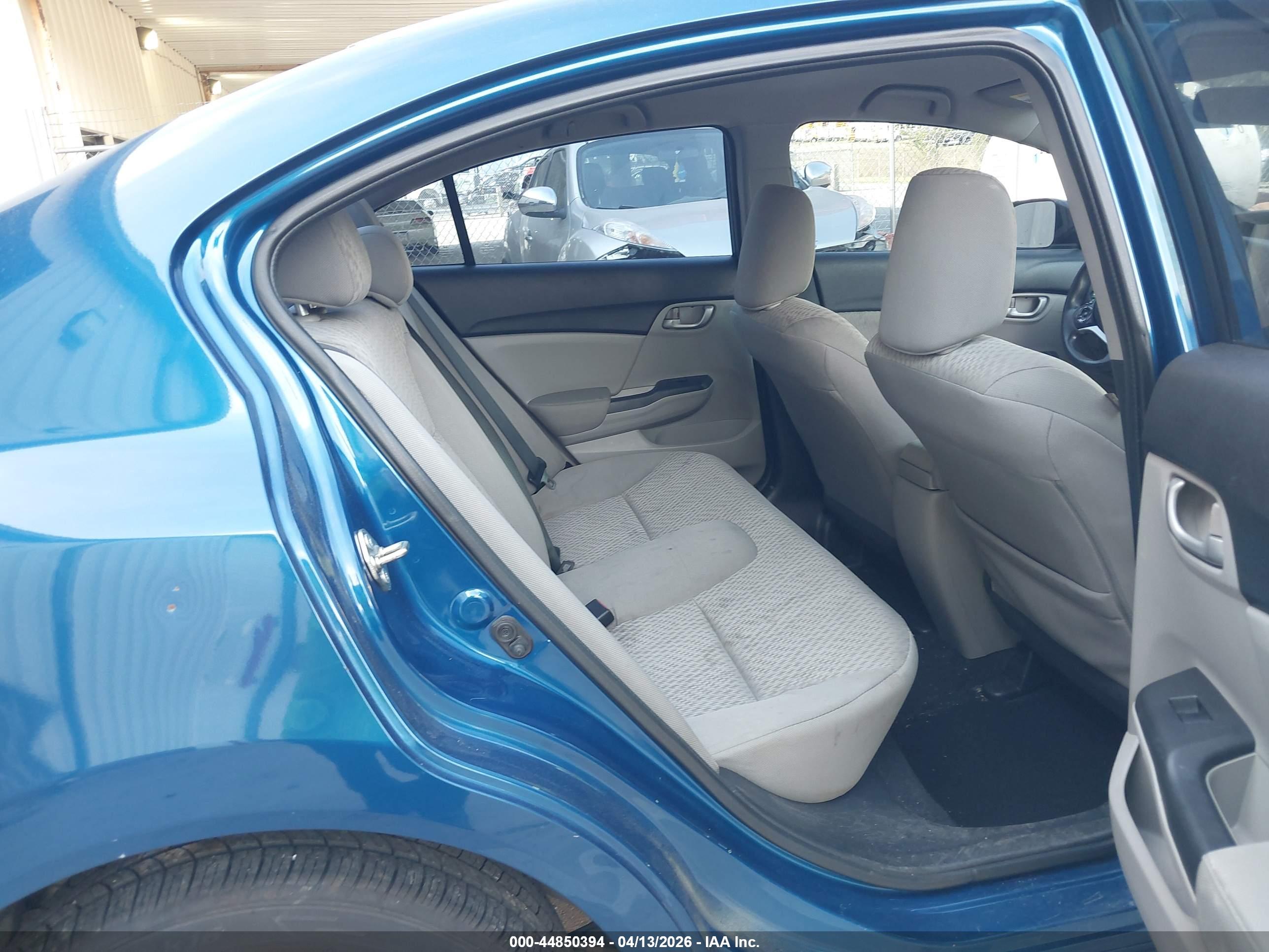 HONDA CIVIC image 8