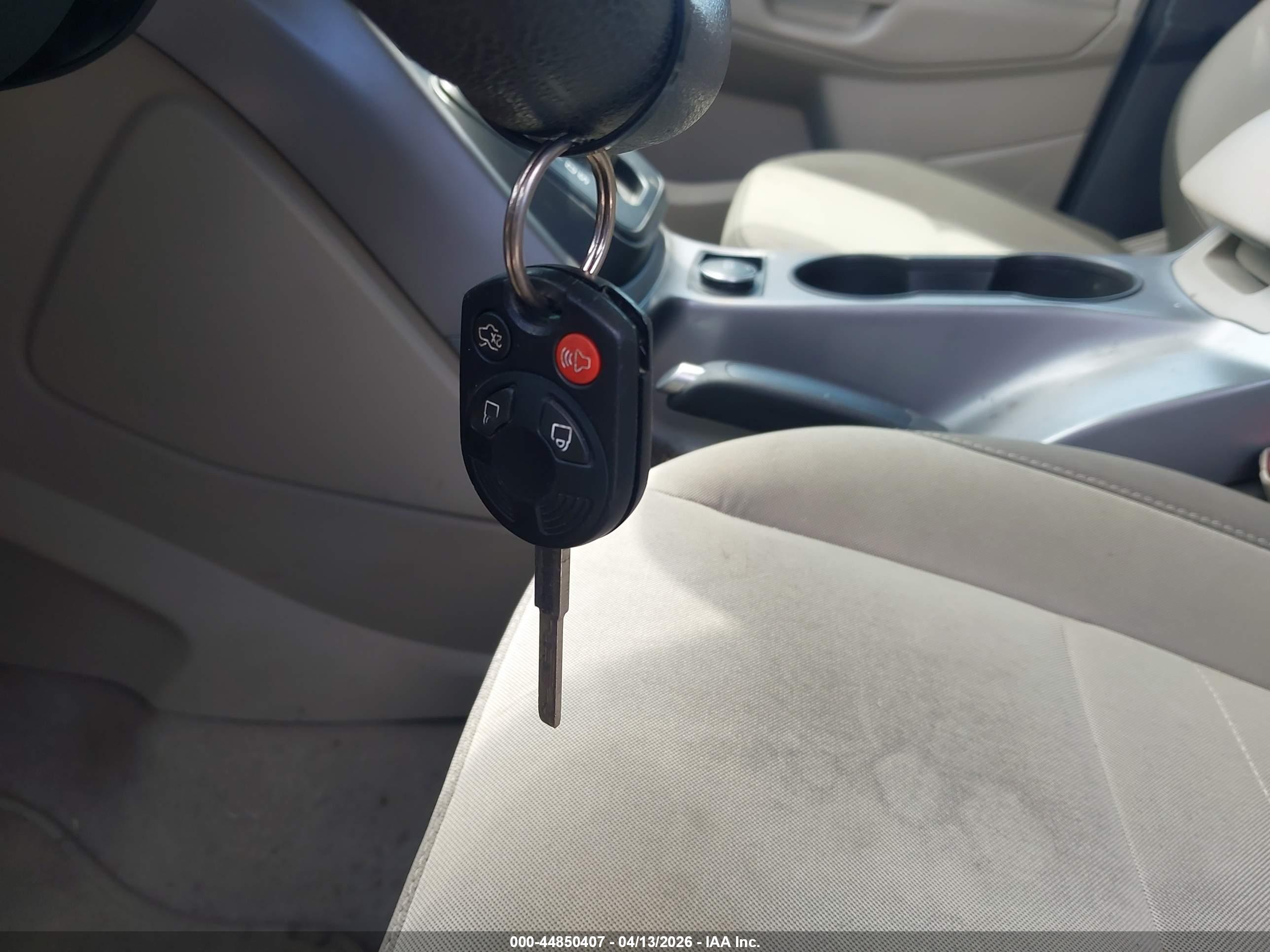 FORD ESCAPE image 11