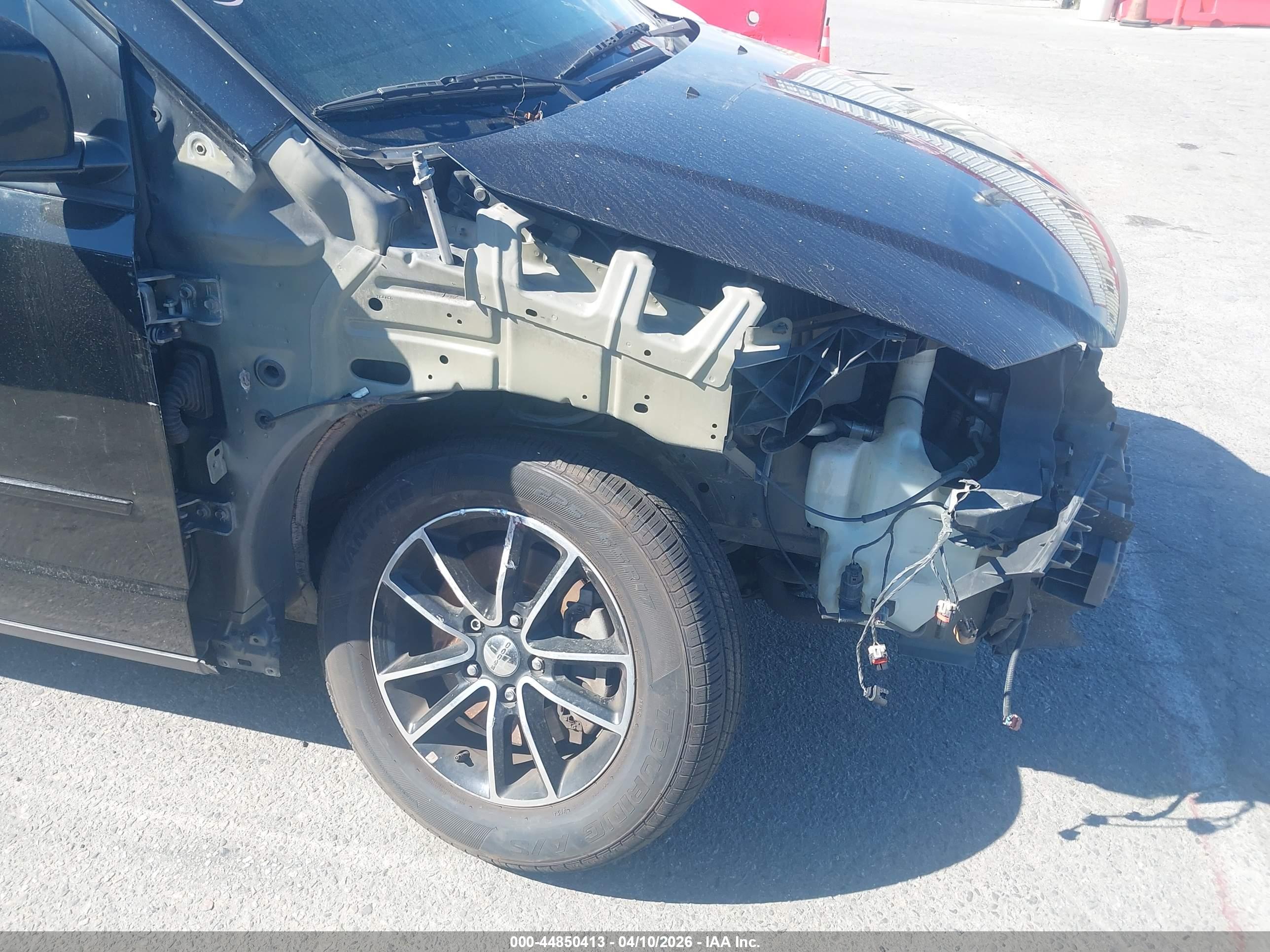 DODGE GRAND image 6