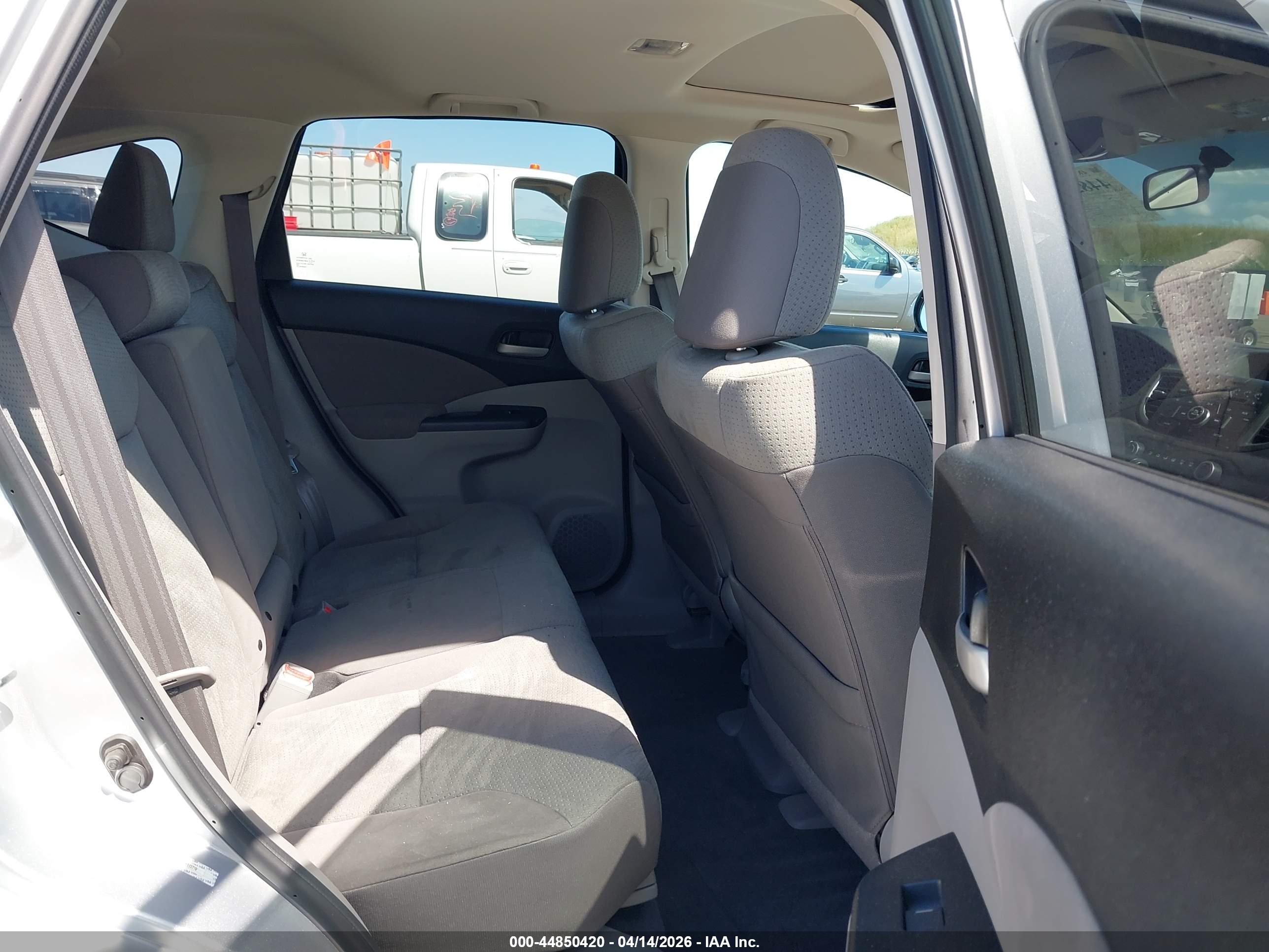 HONDA CR-V image 8