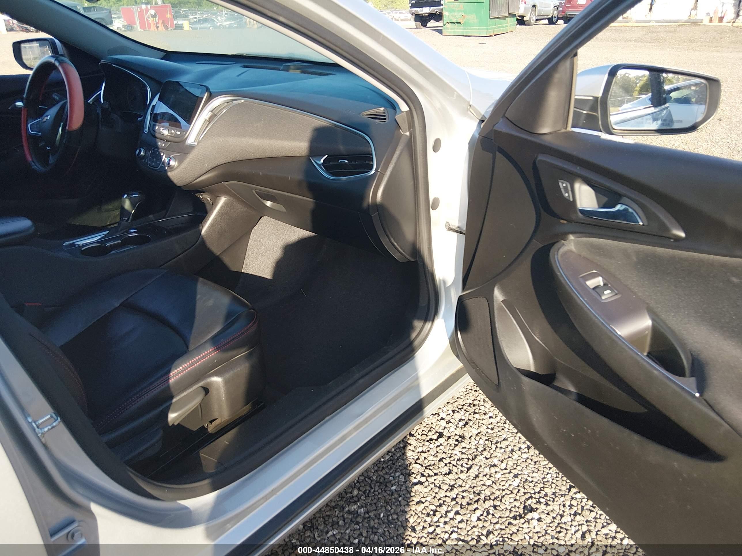 CHEVROLET MALIBU image 5
