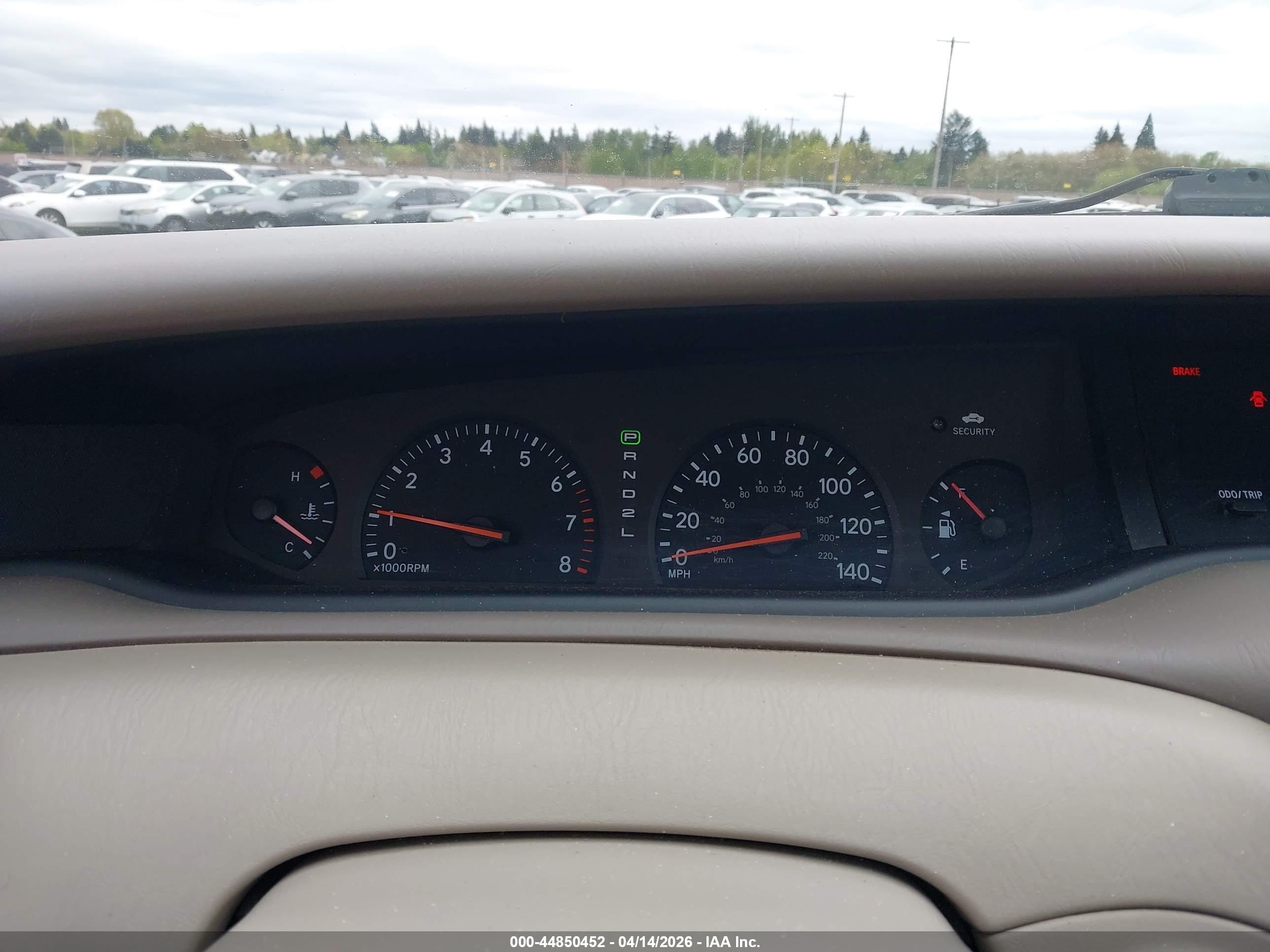 TOYOTA AVALON image 7