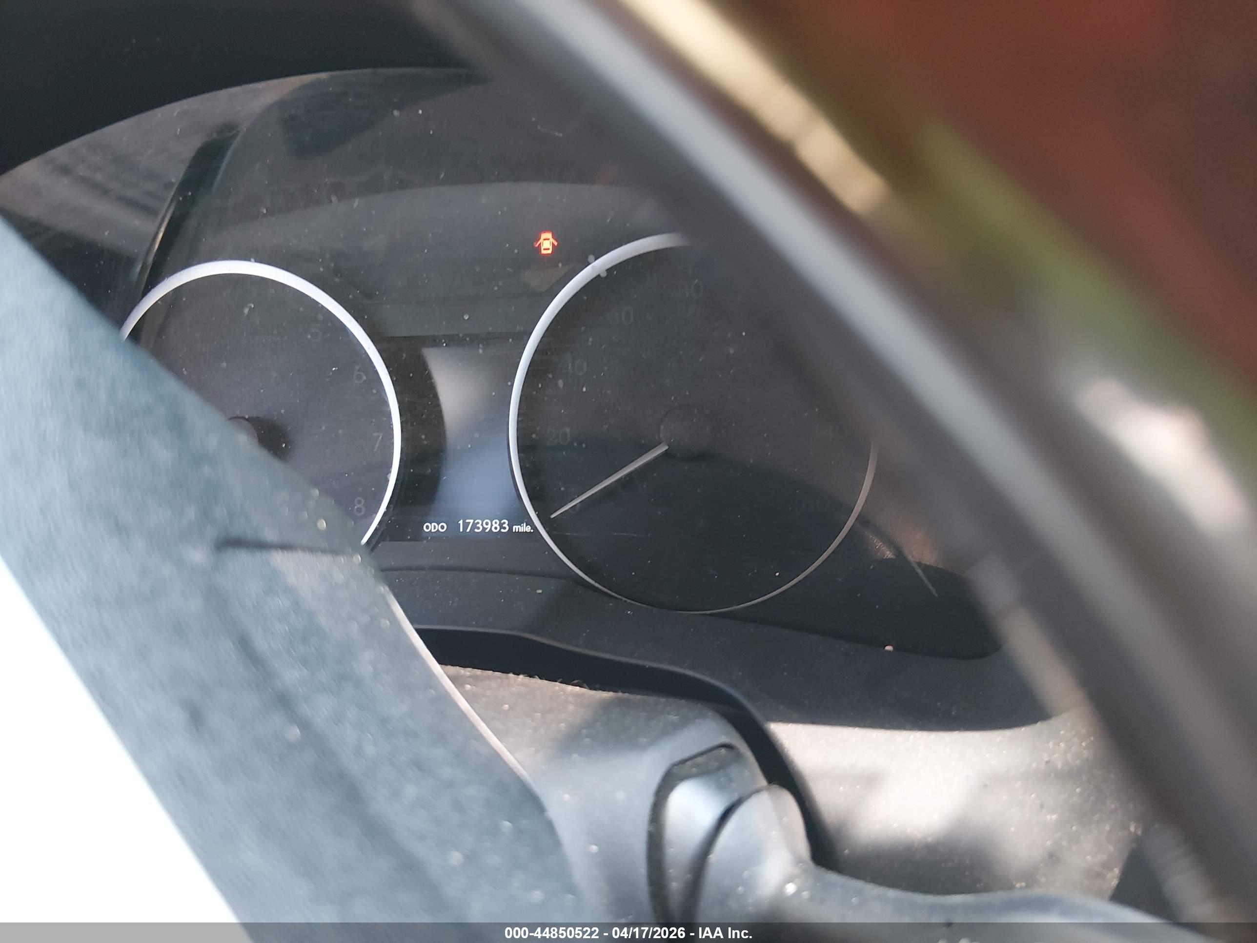 LEXUS ES image 7