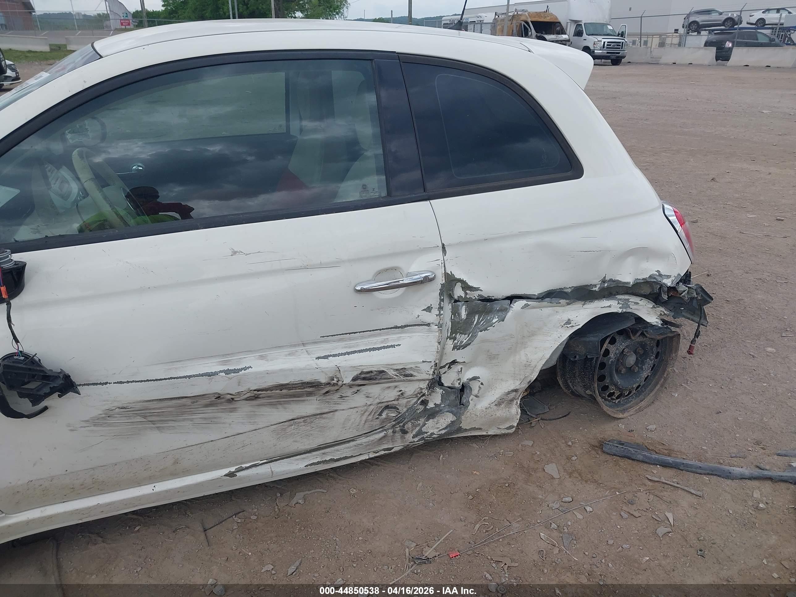 FIAT 500 image 6