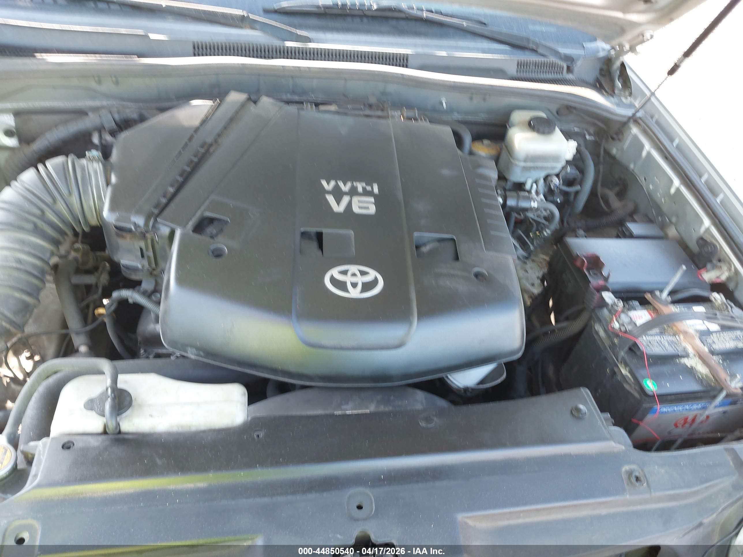 TOYOTA 4RUNNER image 10