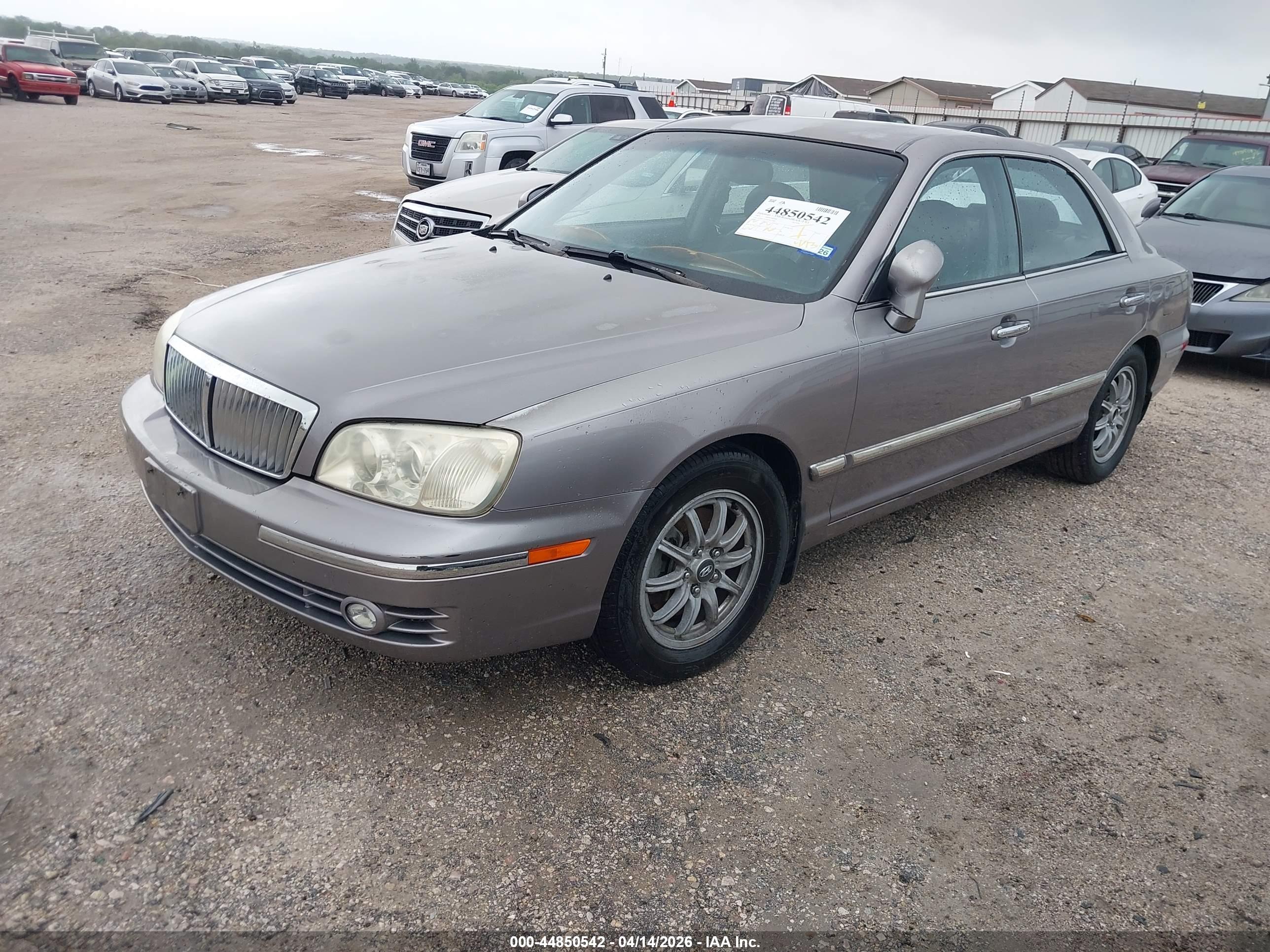 HYUNDAI XG350 image 2