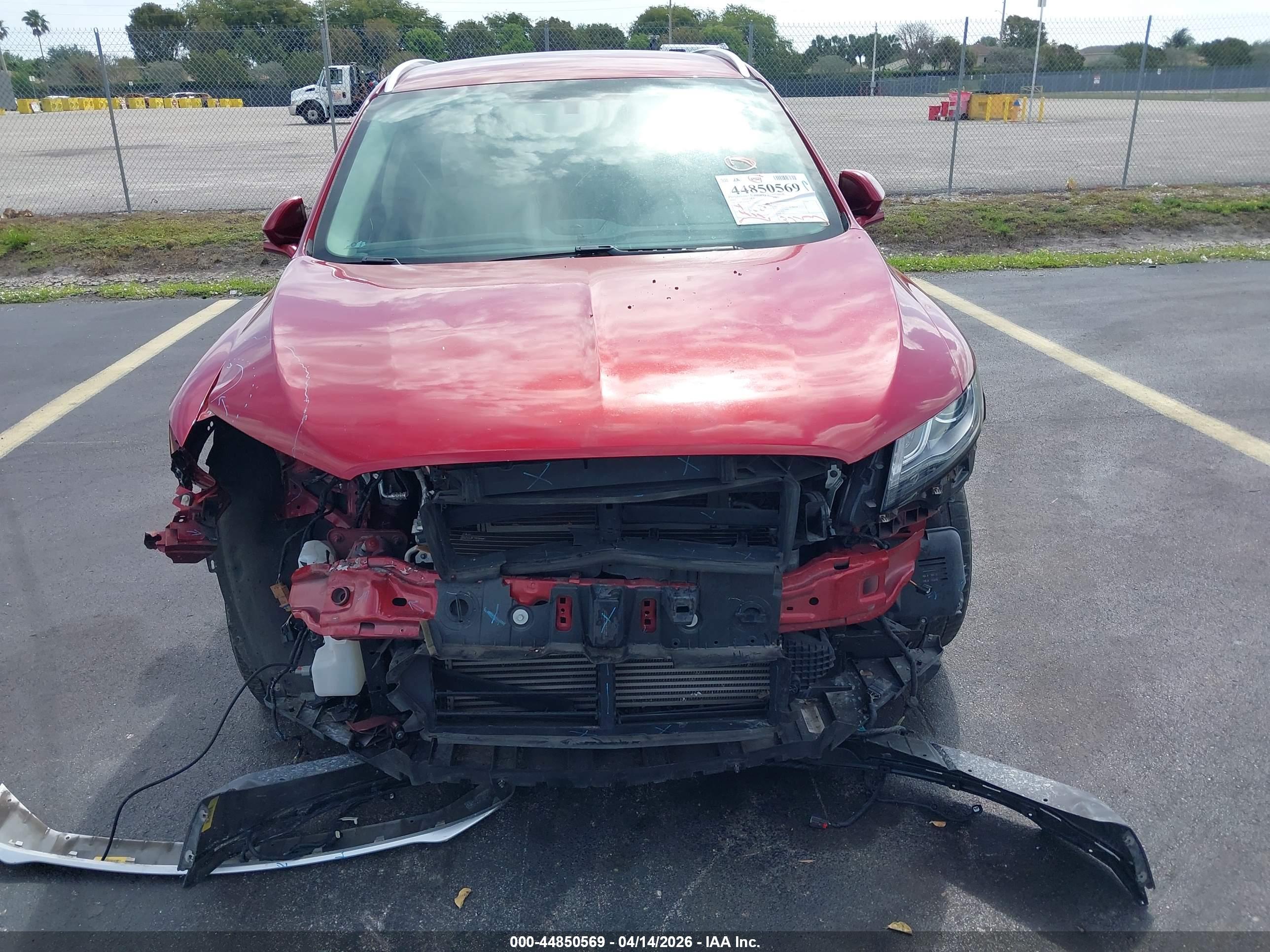 LINCOLN MKC image 6