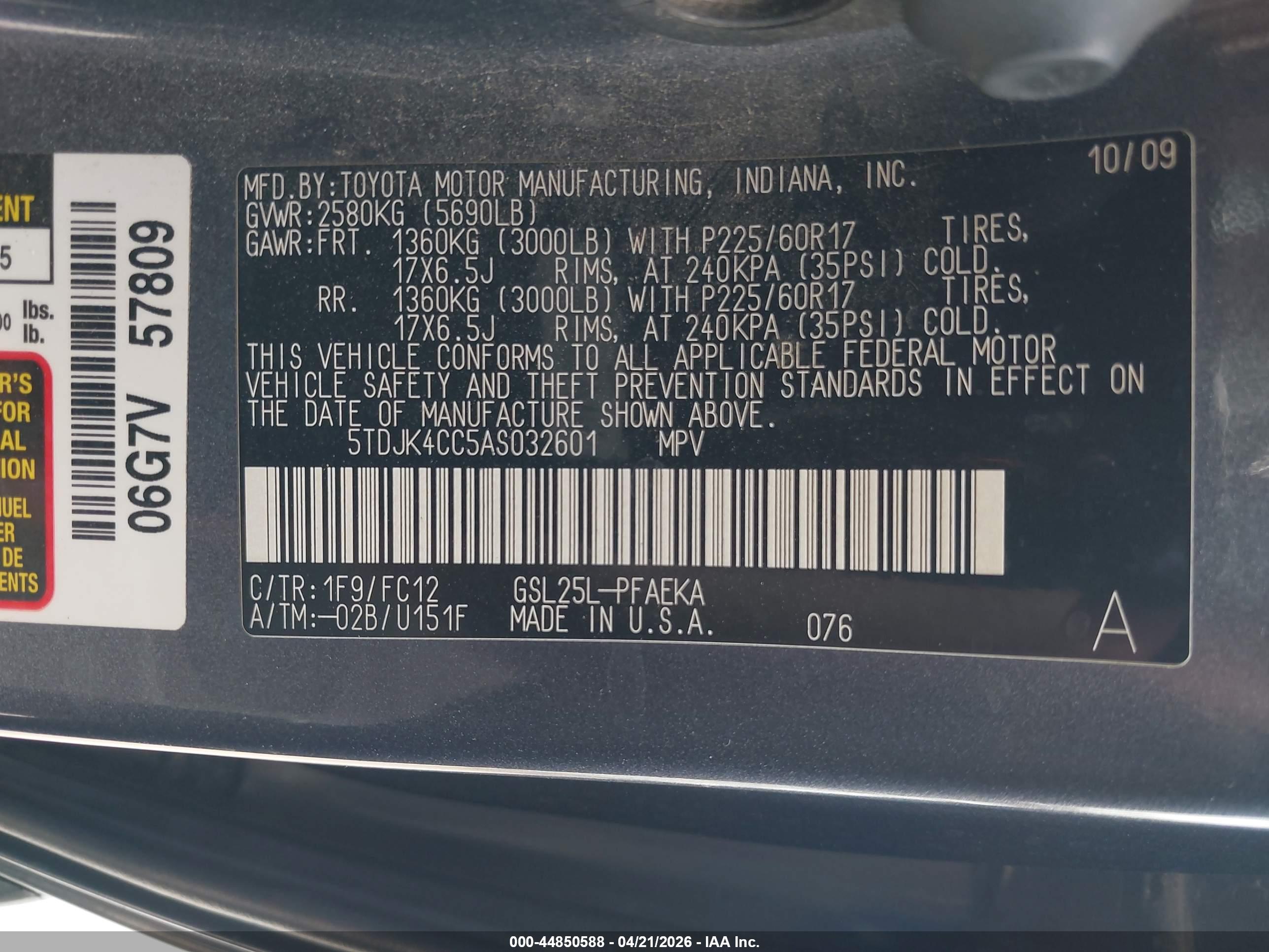 TOYOTA SIENNA image 9
