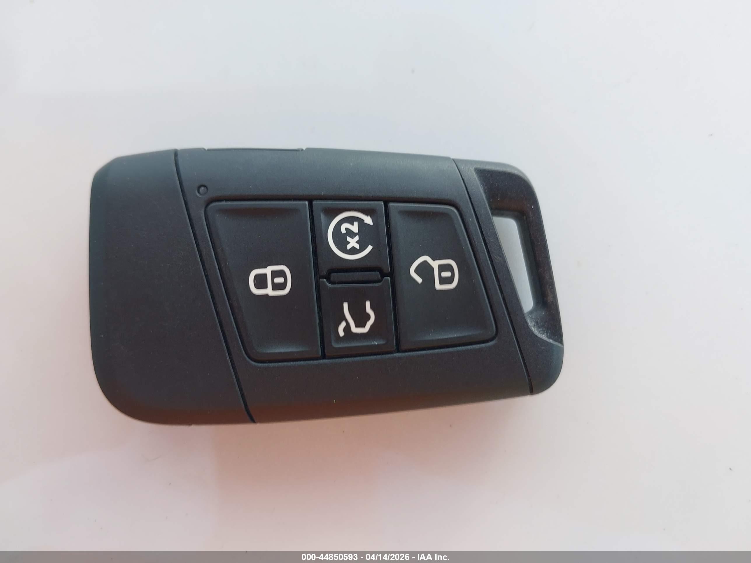 VOLKSWAGEN TIGUAN image 11