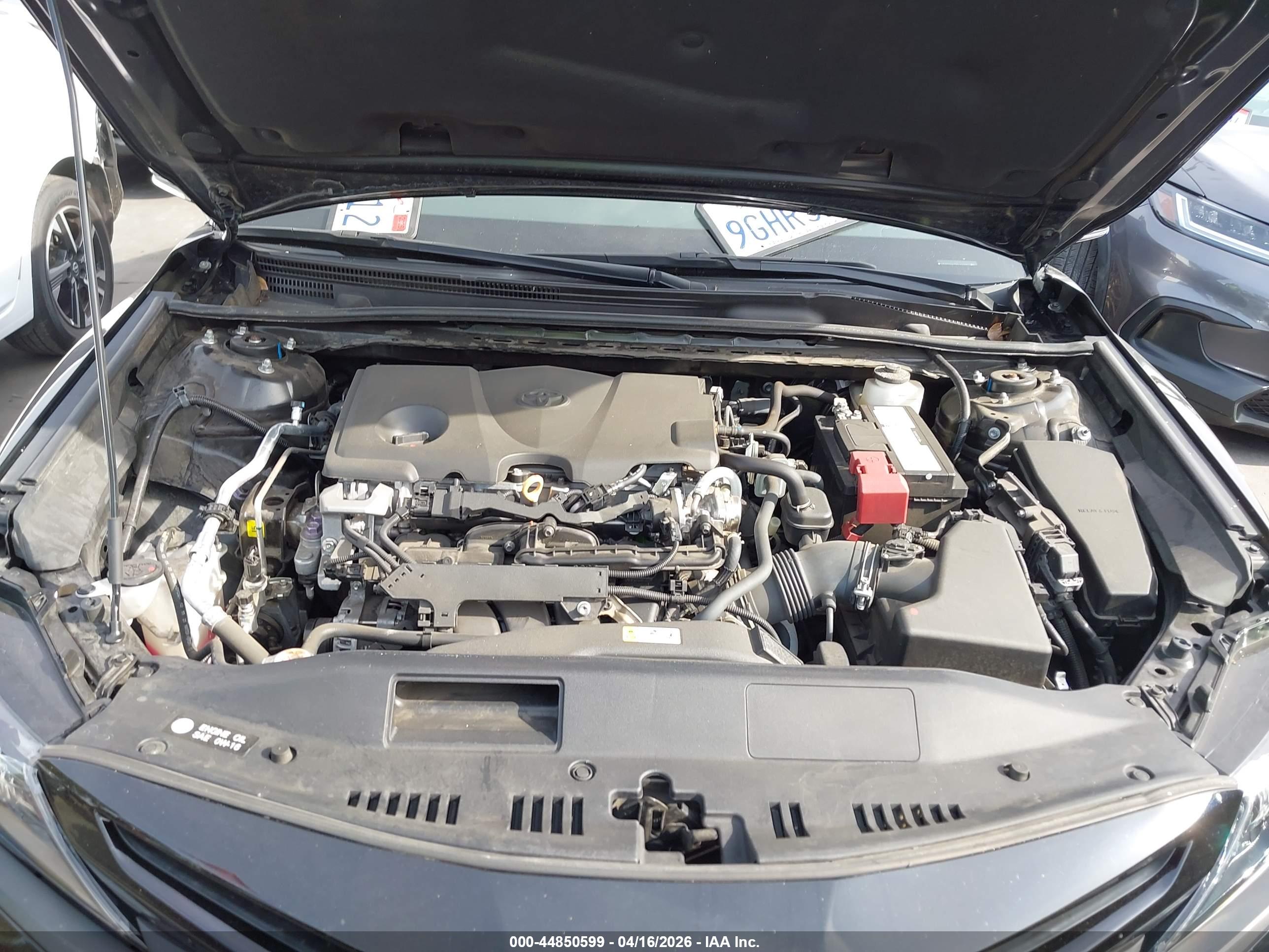 TOYOTA CAMRY image 10