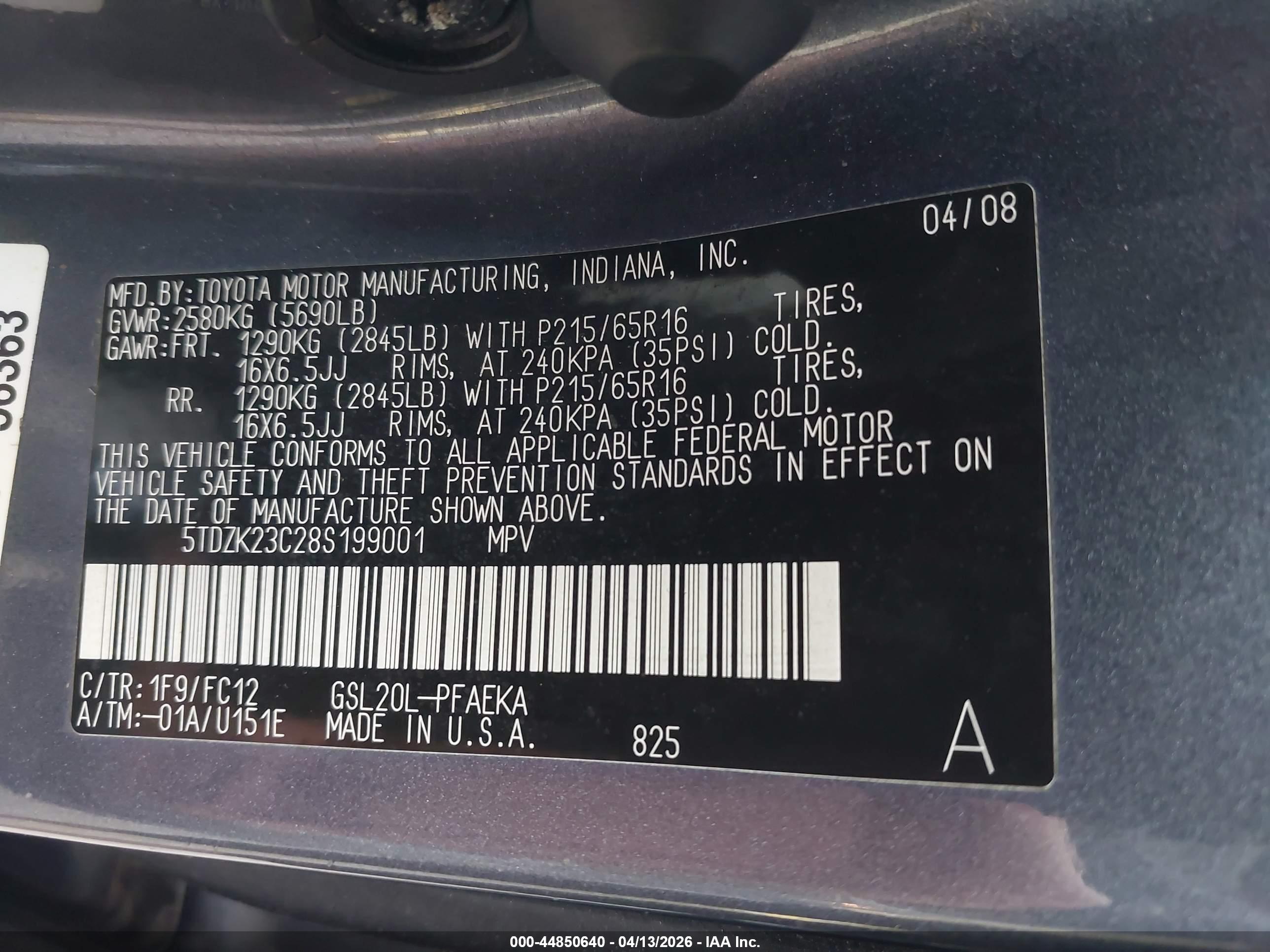 TOYOTA SIENNA image 9