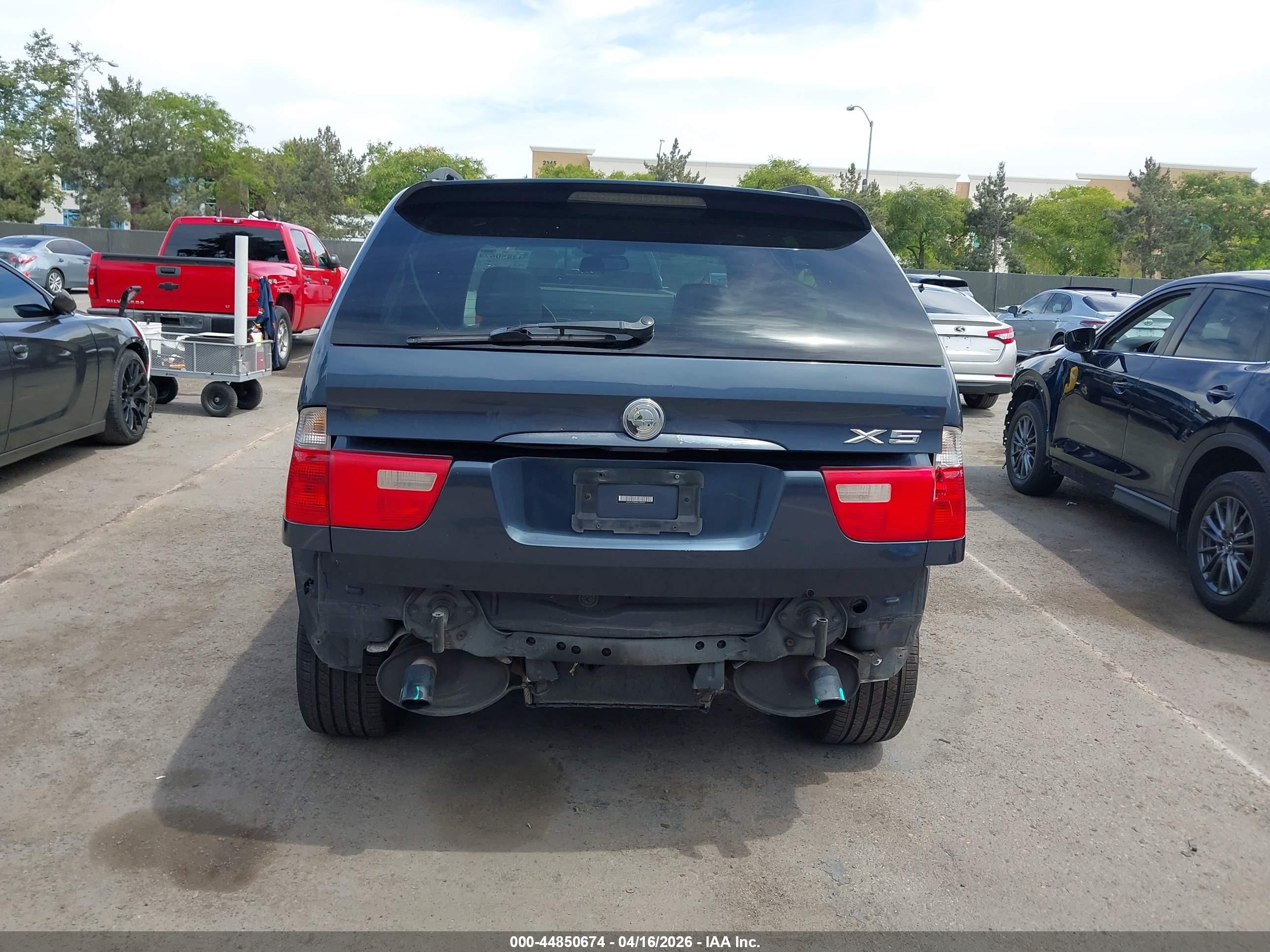 BMW X5 image 6