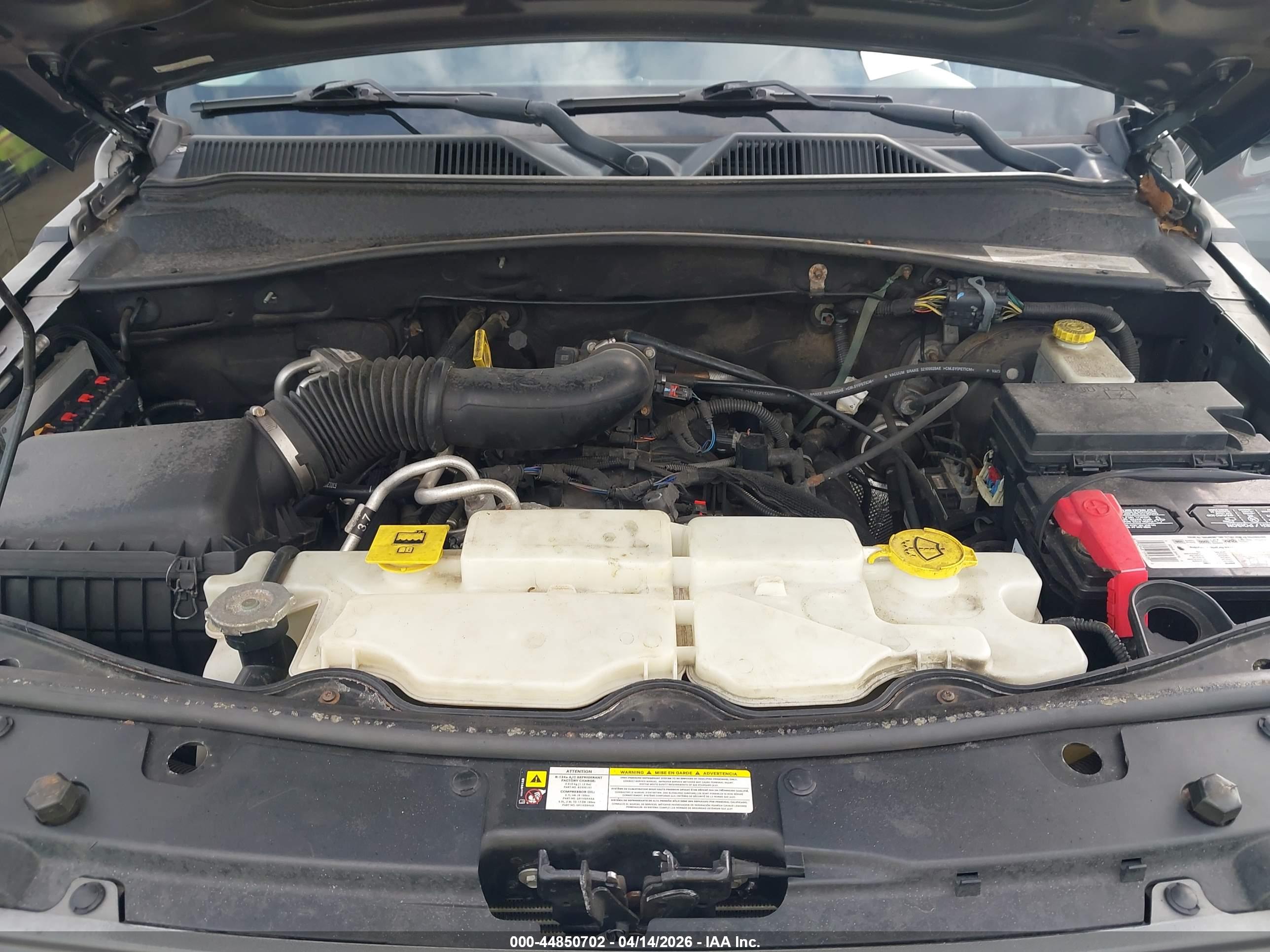 JEEP LIBERTY image 10
