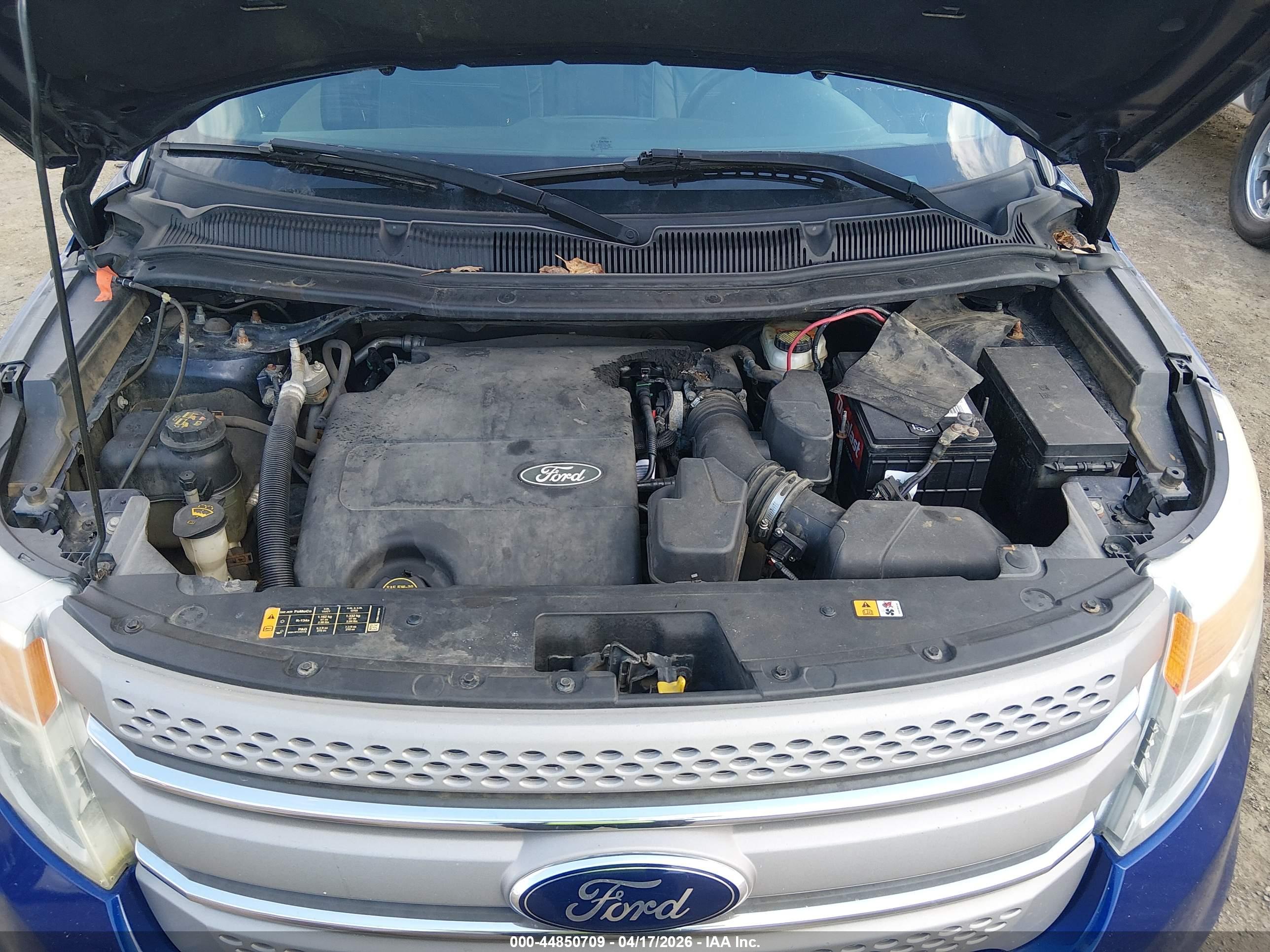 FORD EXPLORER image 10