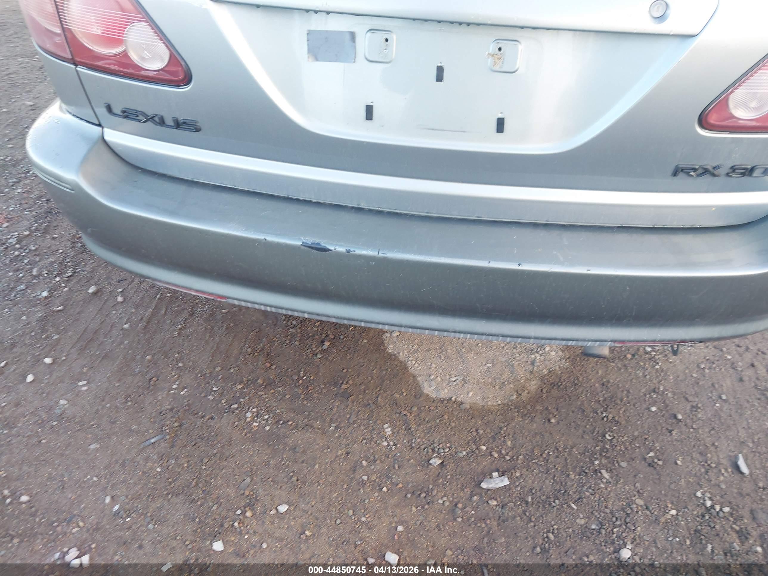 LEXUS RX image 6