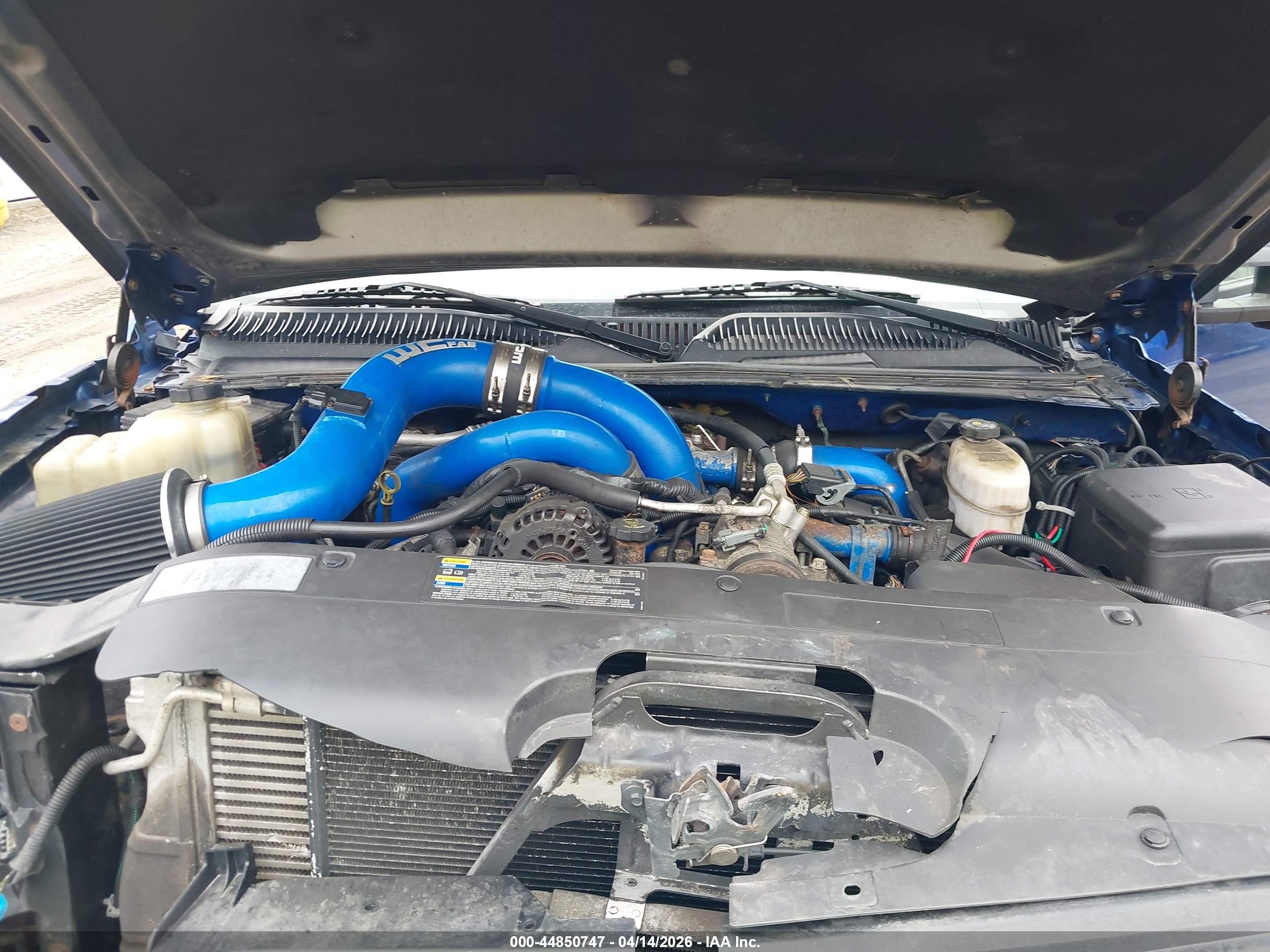 CHEVROLET SILVERADO image 10