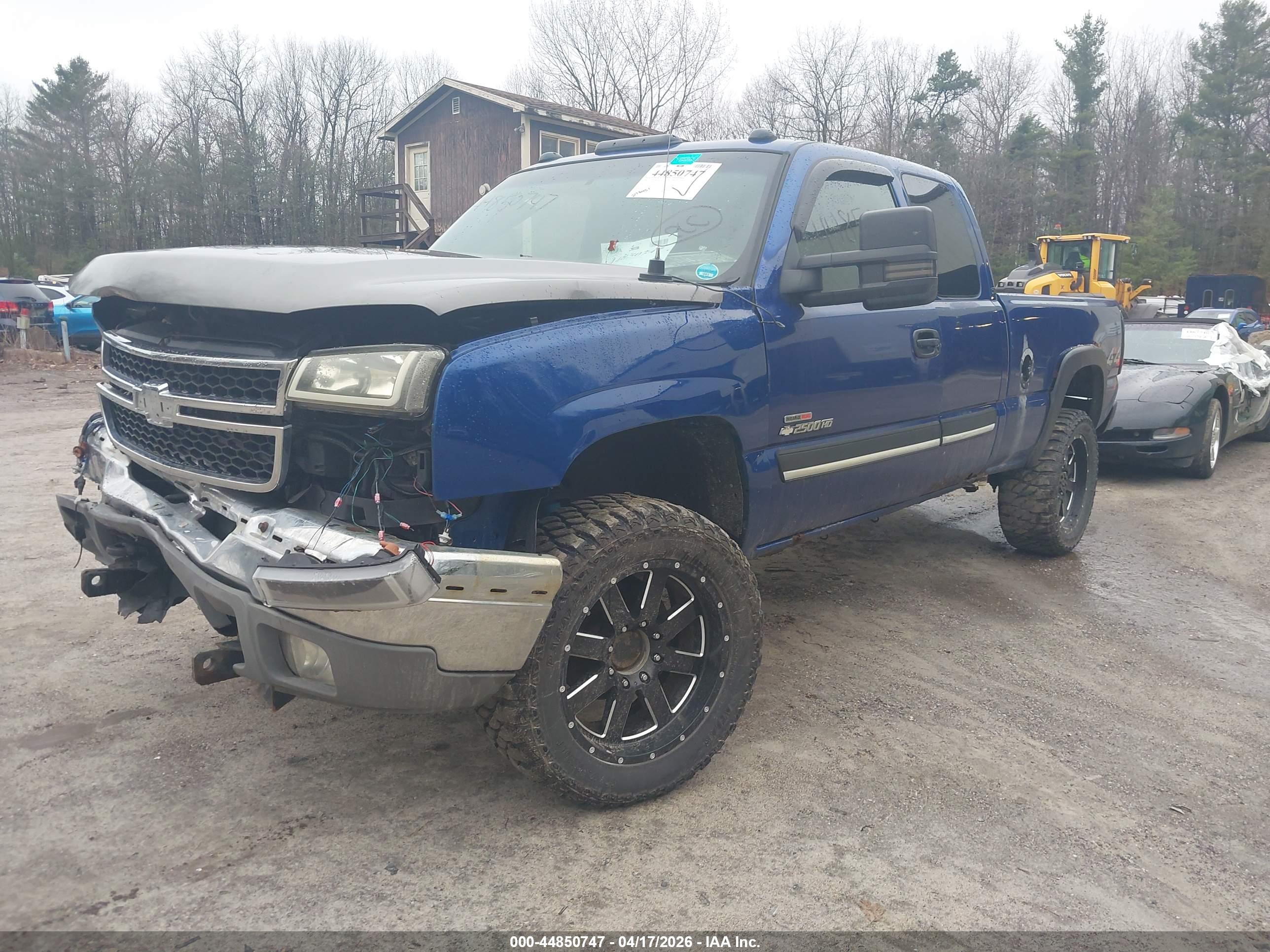 CHEVROLET SILVERADO image 2