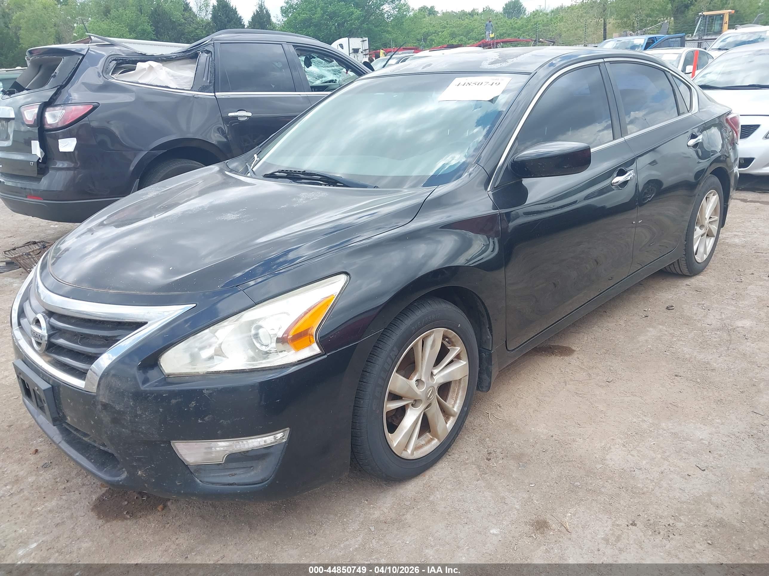 NISSAN ALTIMA image 2