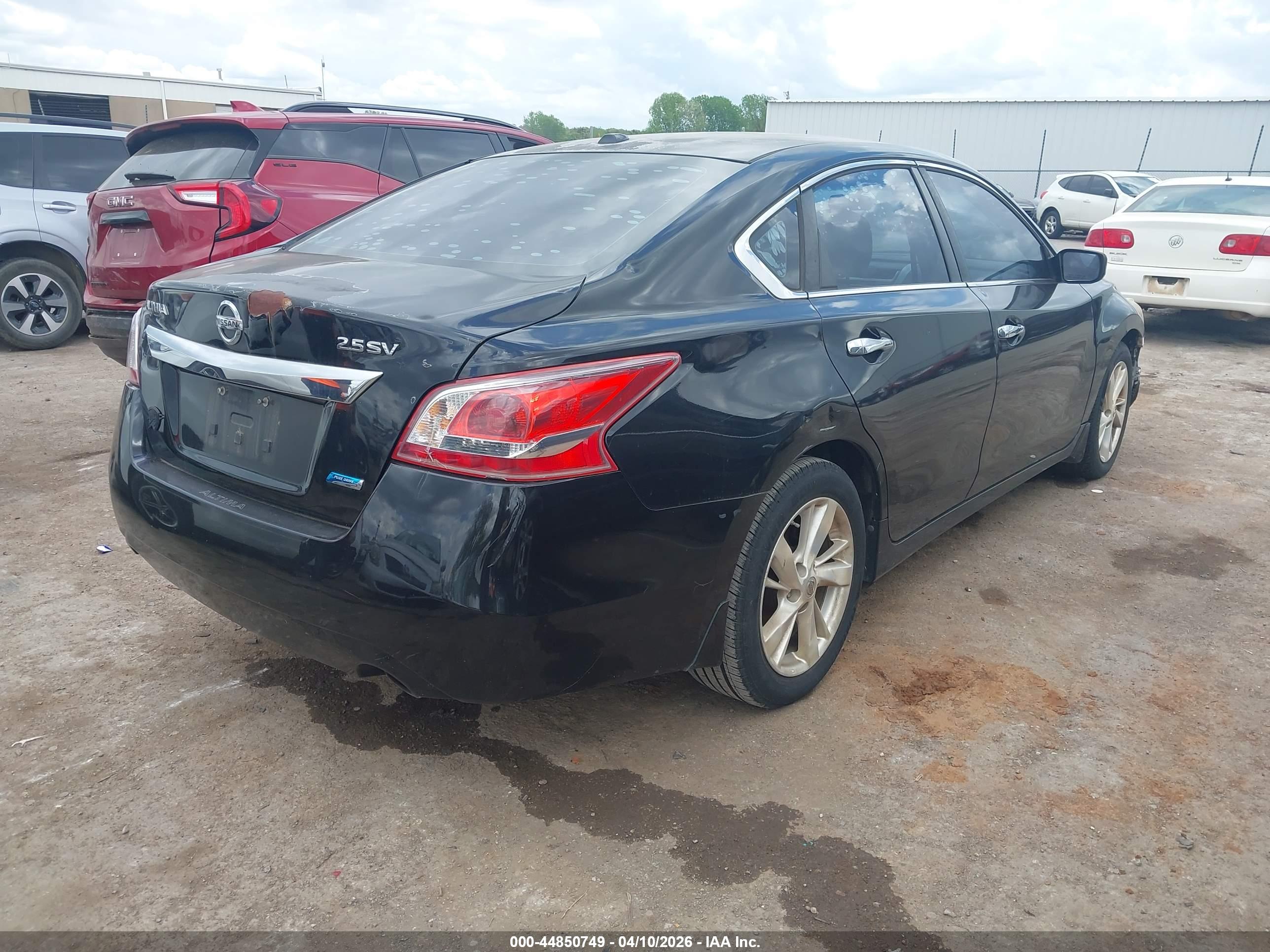 NISSAN ALTIMA image 4