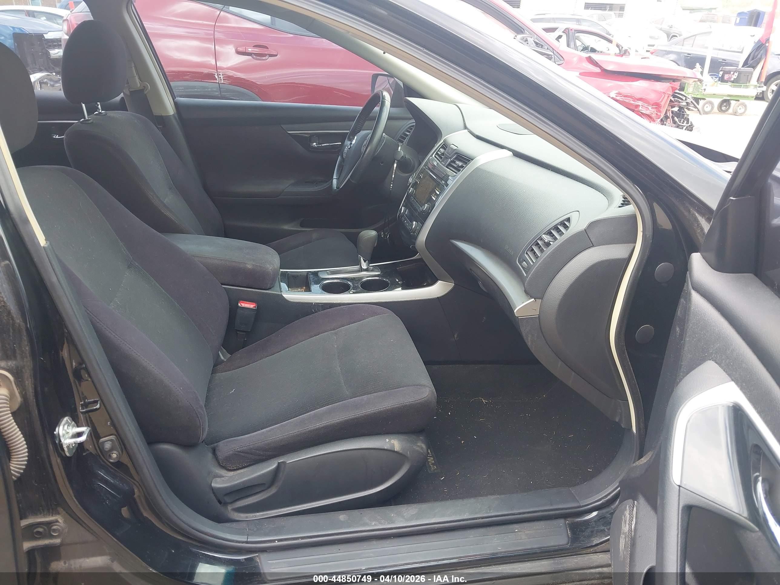 NISSAN ALTIMA image 5