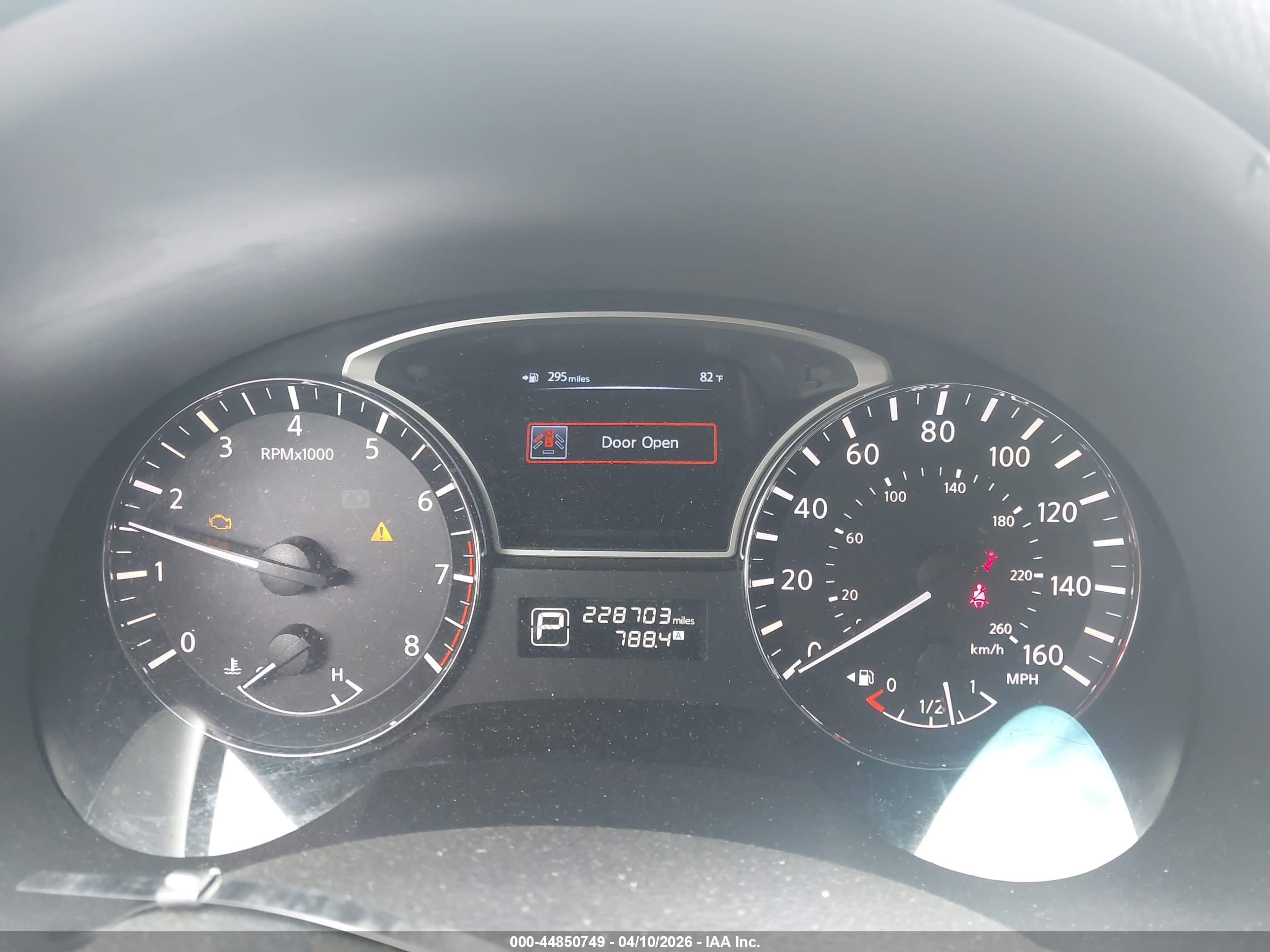 NISSAN ALTIMA image 7