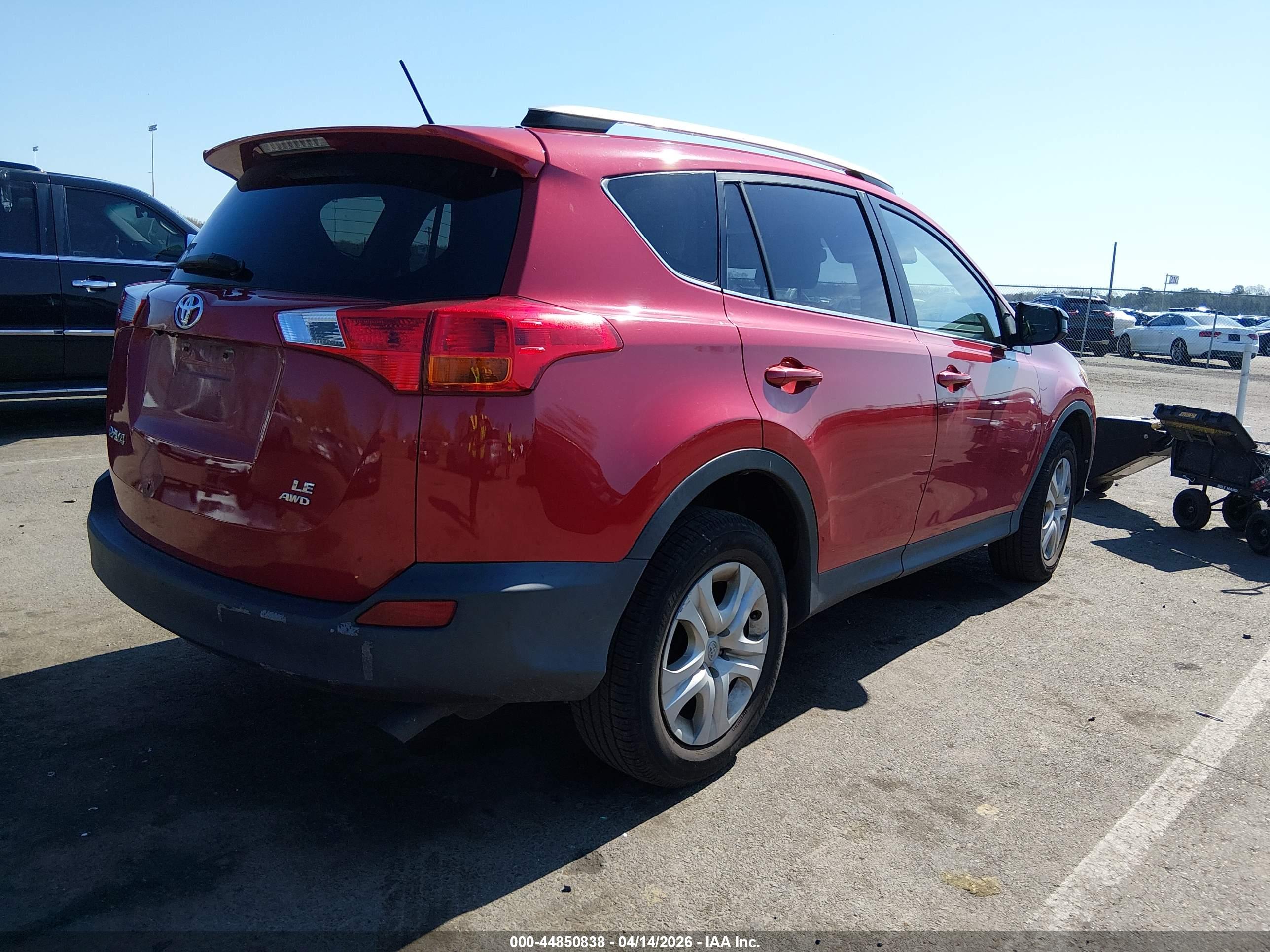 TOYOTA RAV4 image 4