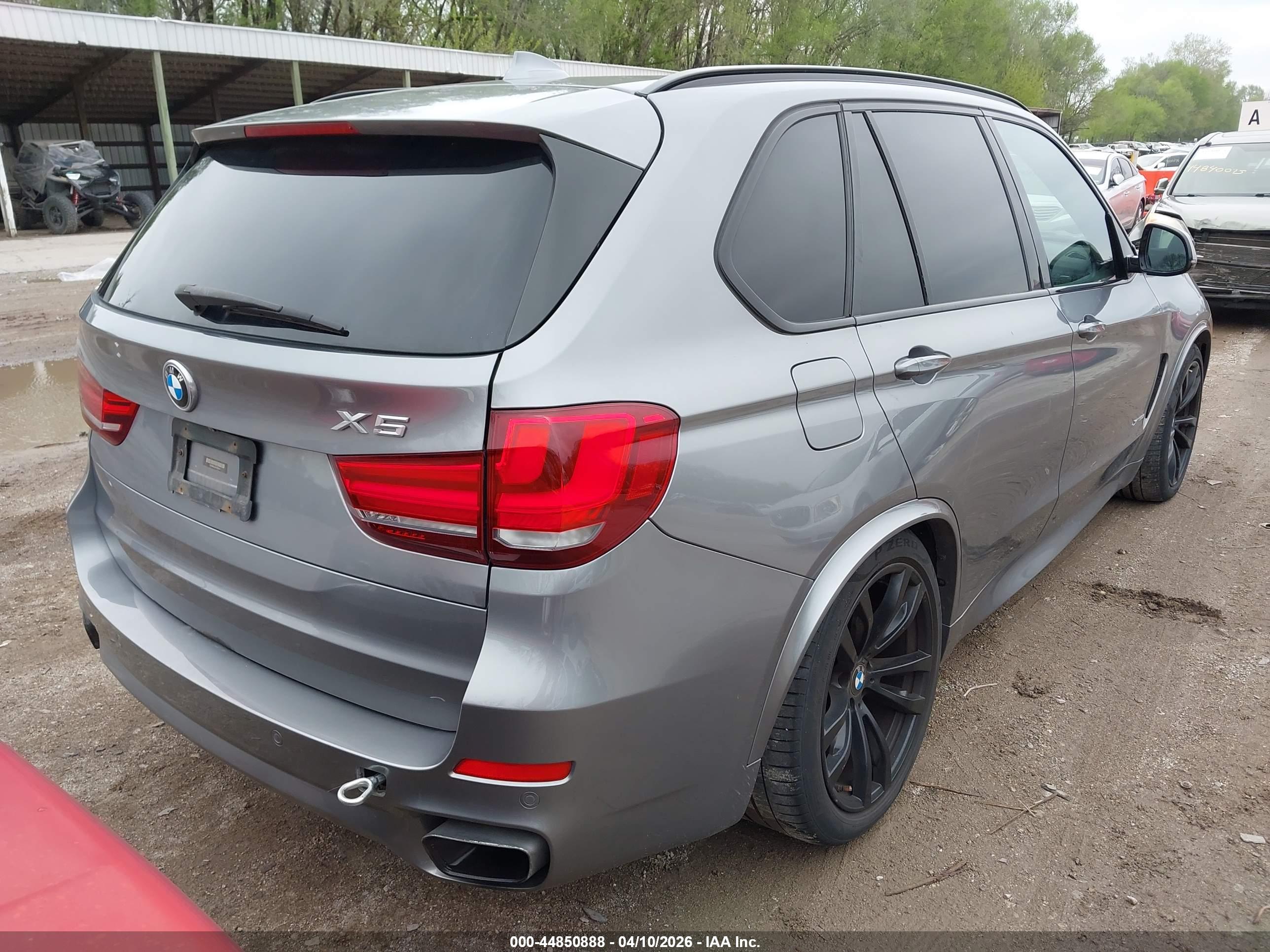 BMW X5 image 4