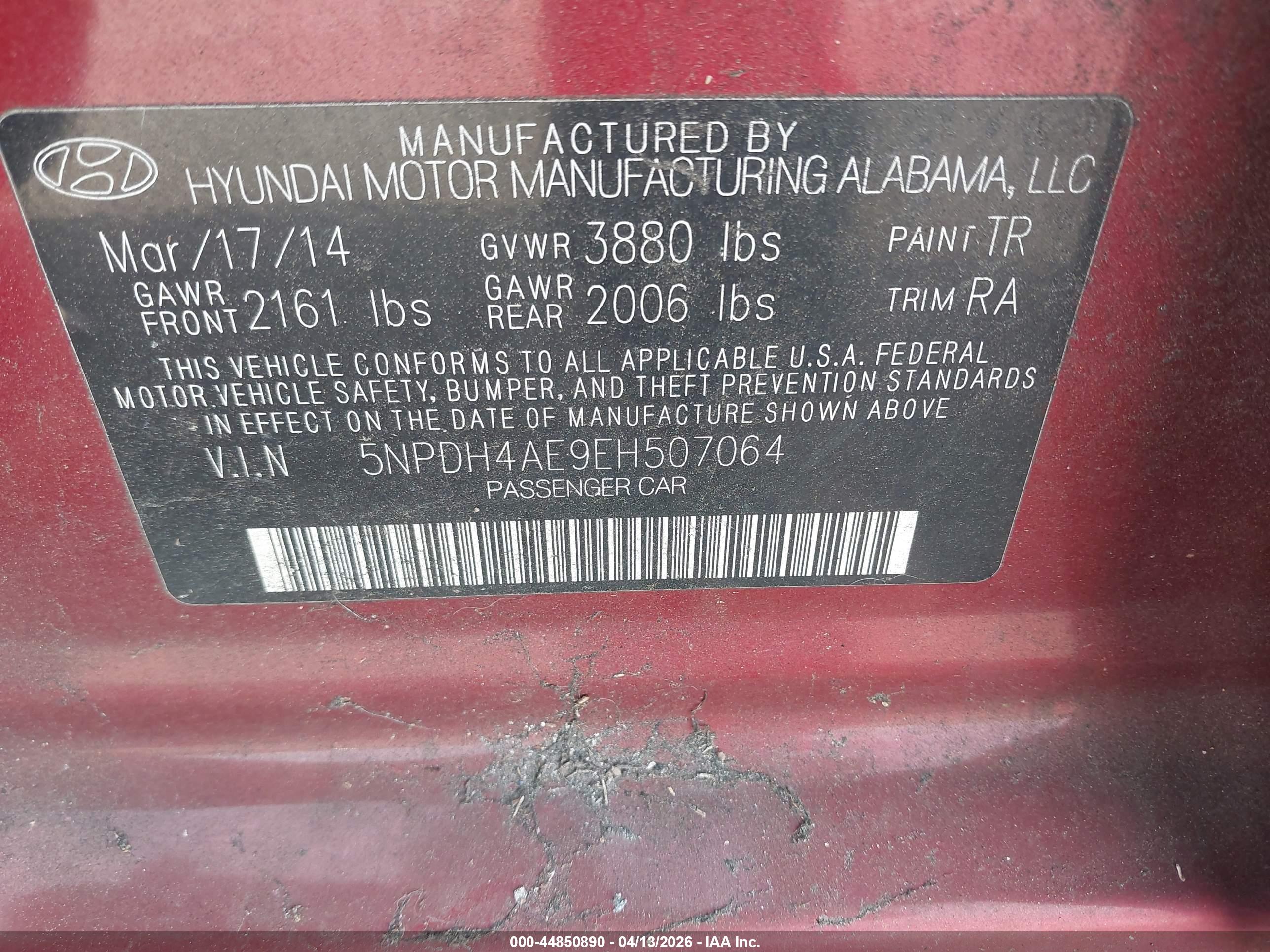 HYUNDAI ELANTRA image 9
