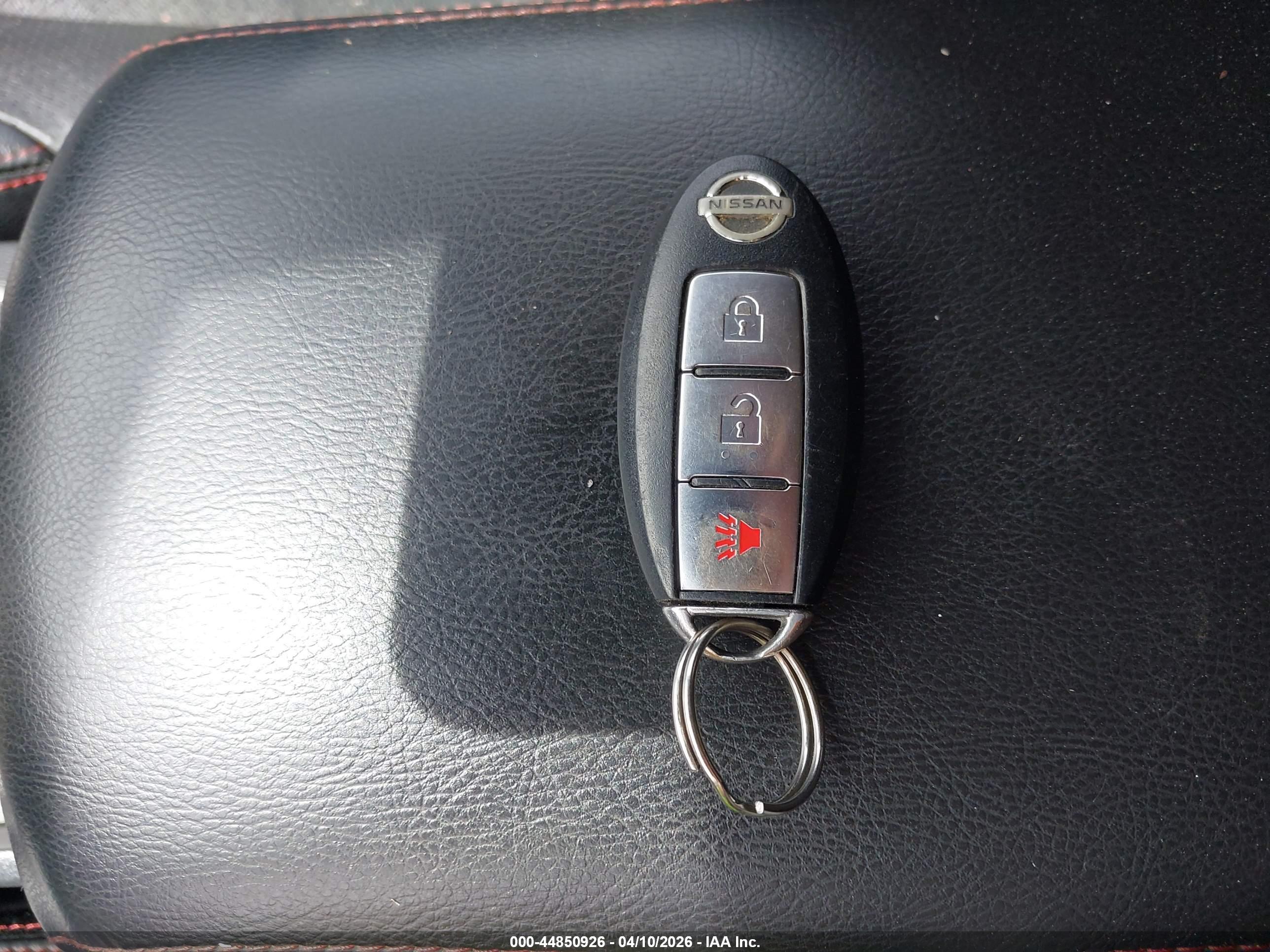 NISSAN ROGUE image 11