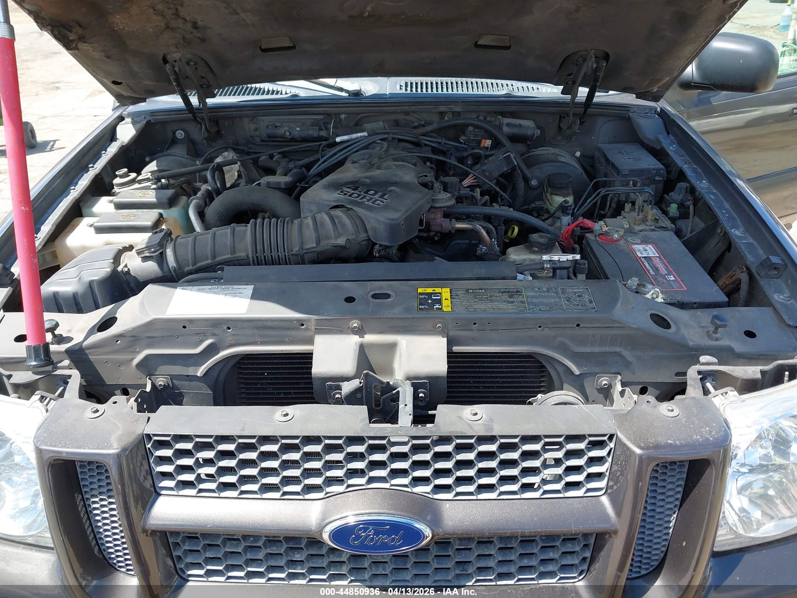 FORD EXPLORER image 10