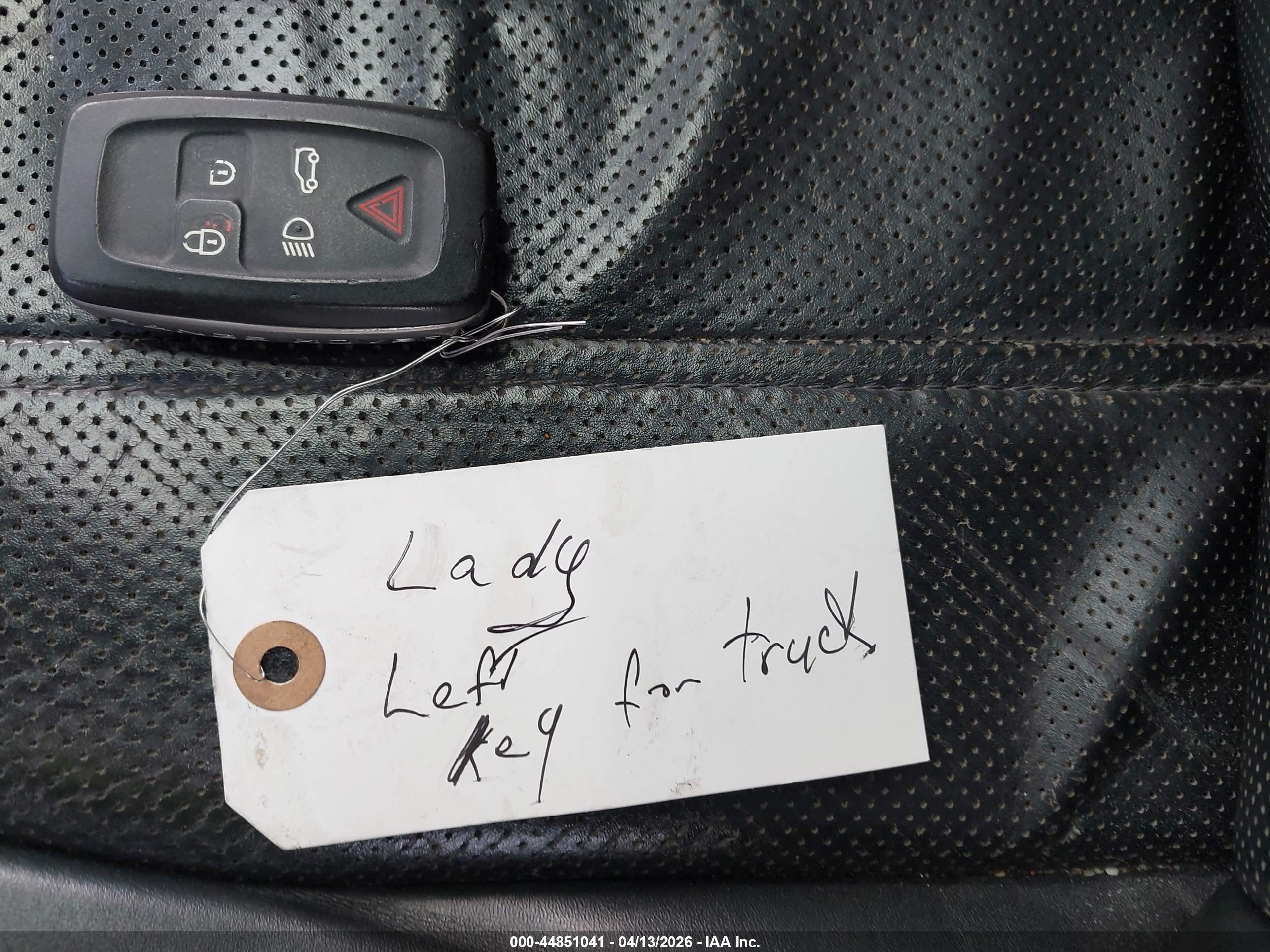 LAND ROVER image 11