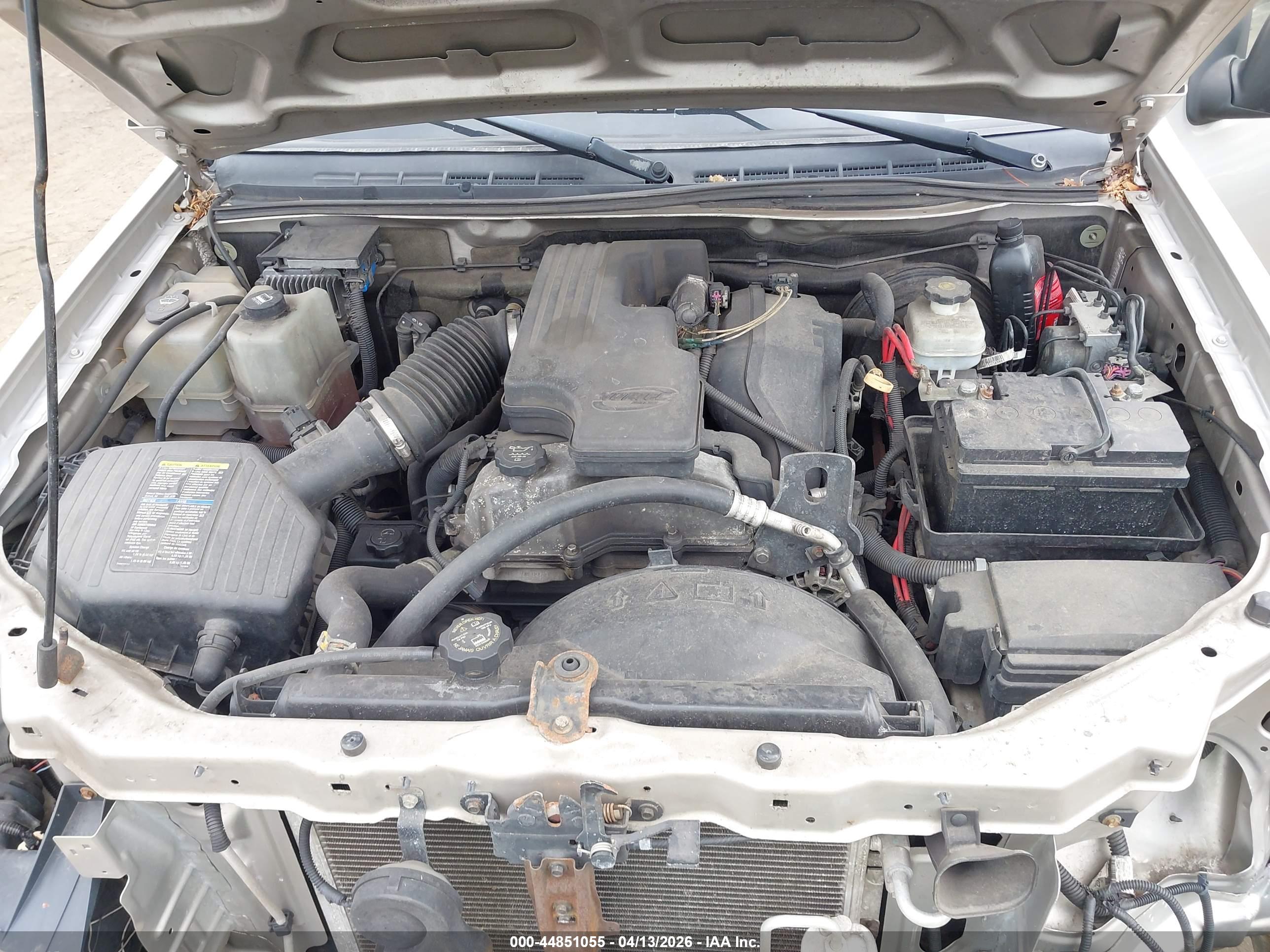 CHEVROLET COLORADO image 10