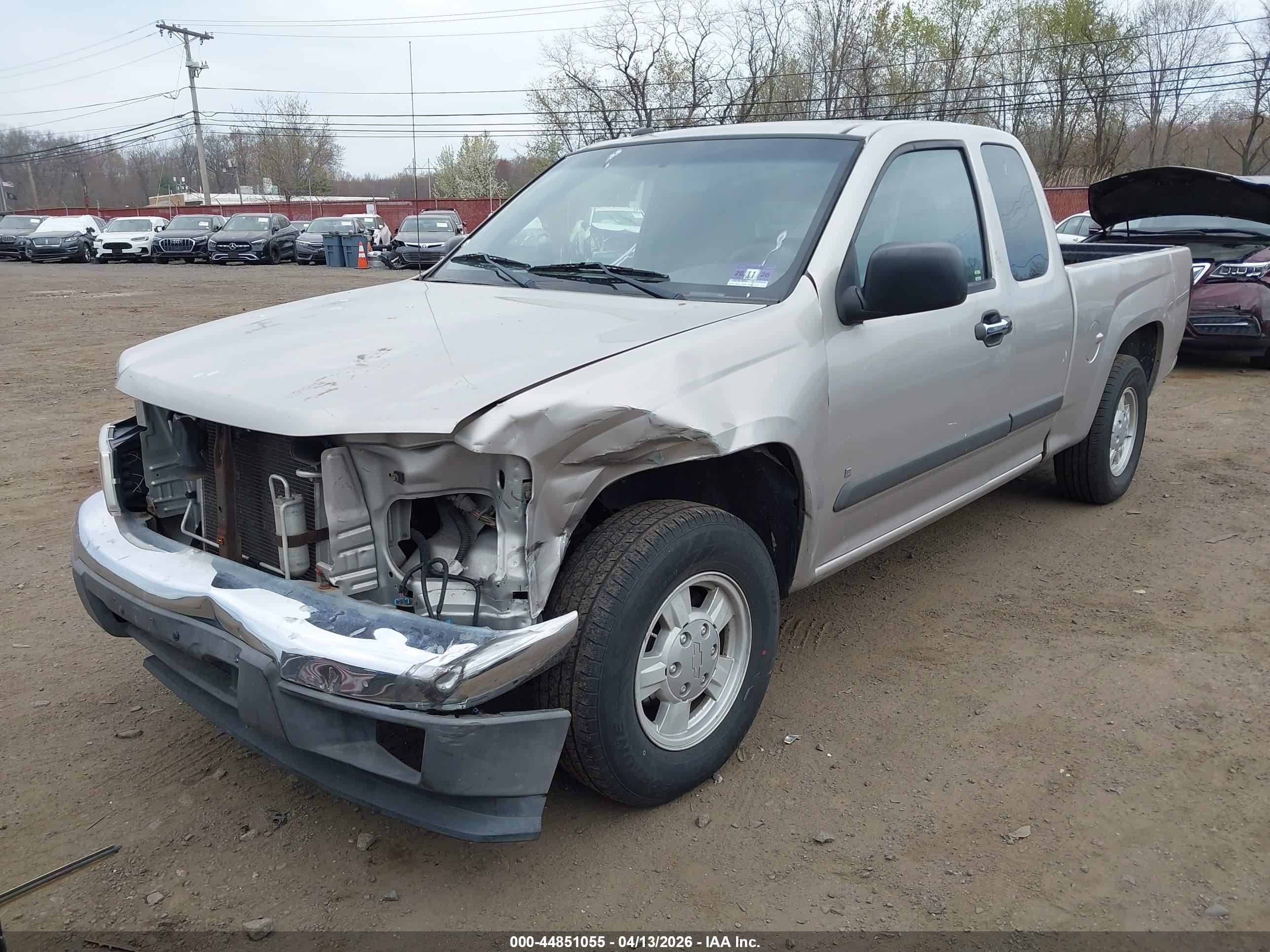 CHEVROLET COLORADO image 6