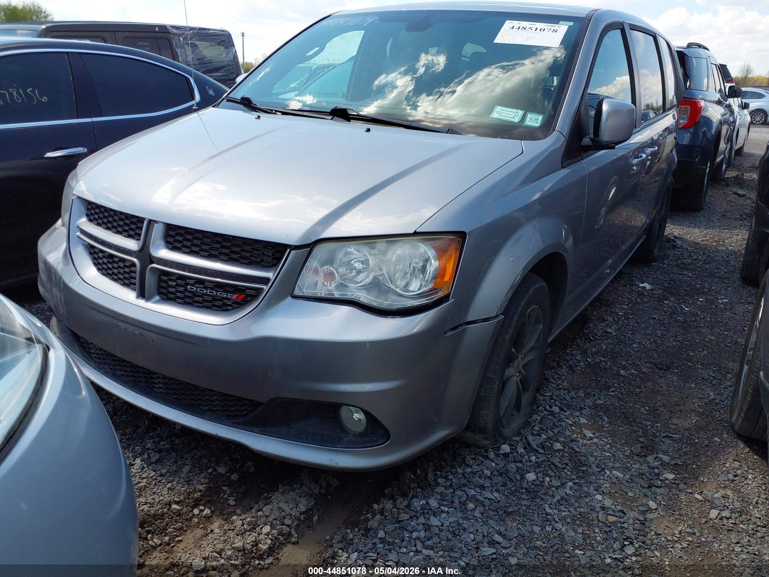 DODGE GRAND image 2