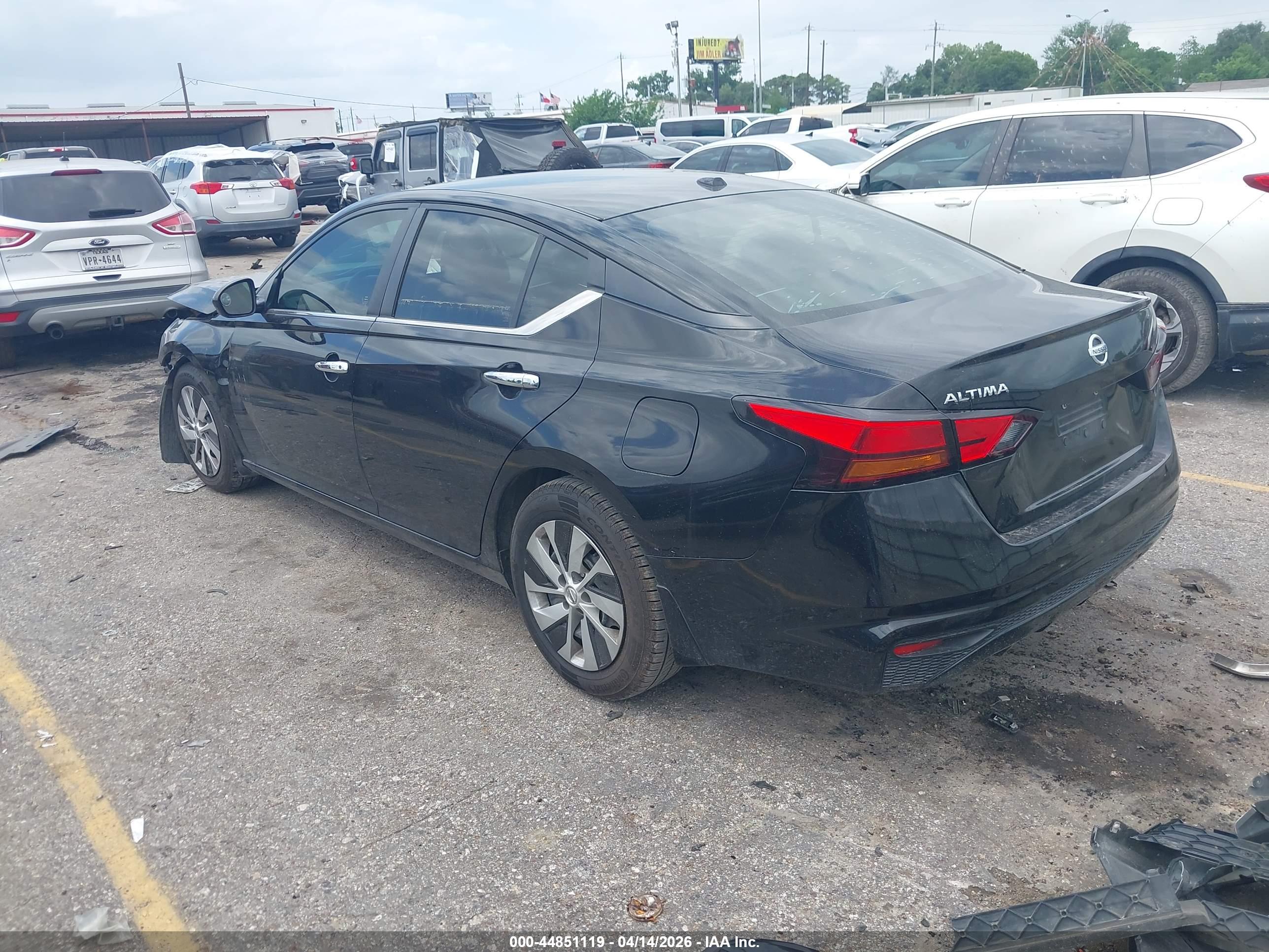 NISSAN ALTIMA image 3