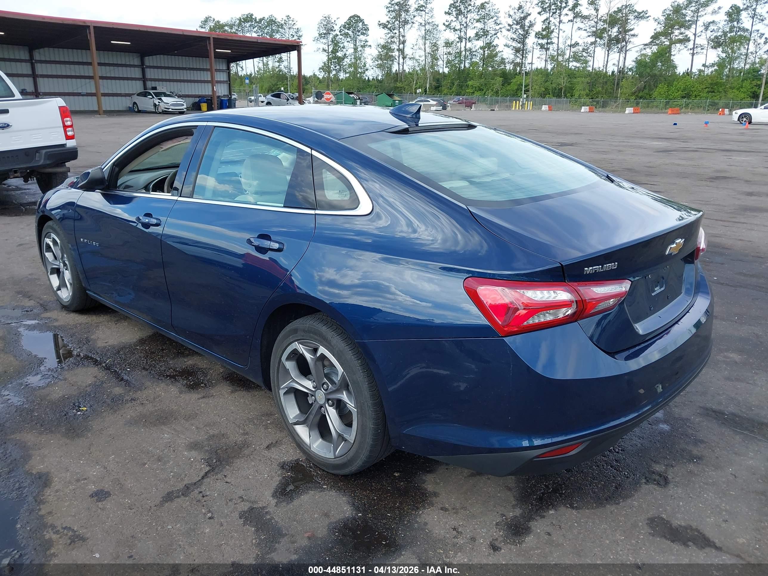 CHEVROLET MALIBU image 3