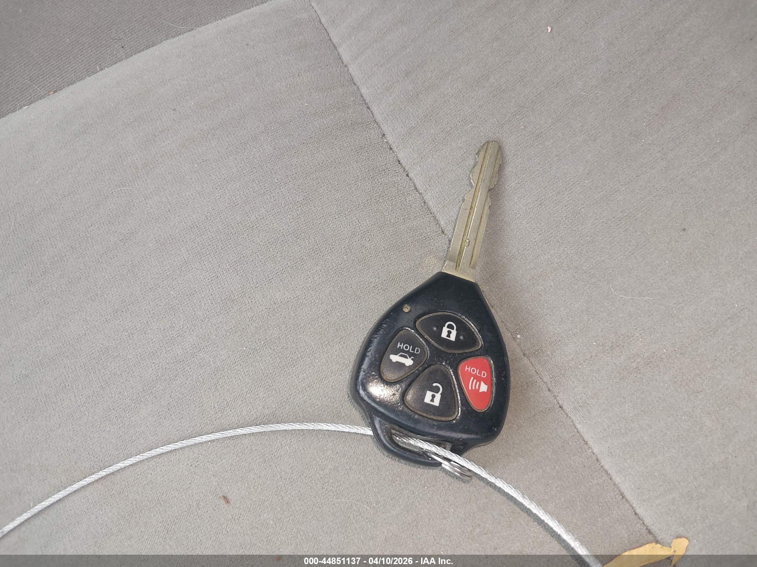 TOYOTA COROLLA image 11