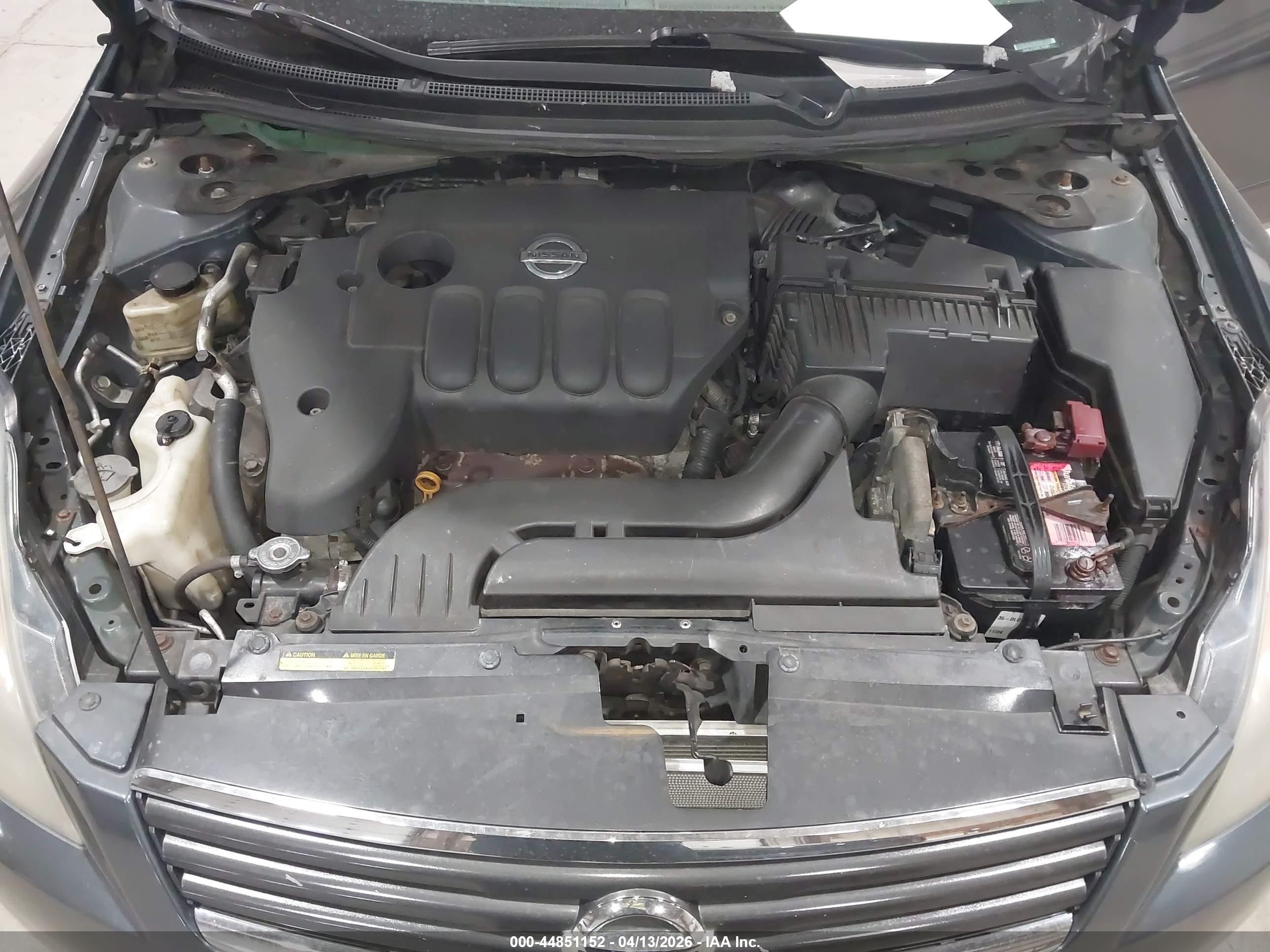 NISSAN ALTIMA image 10