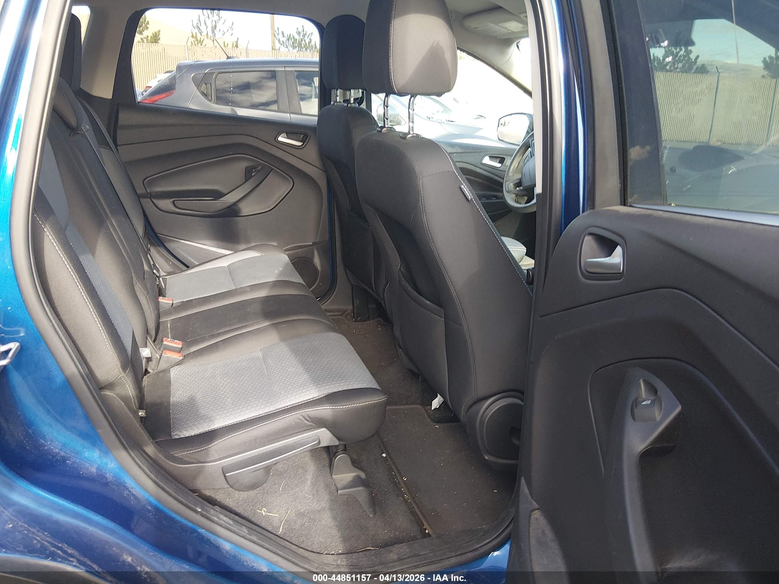 FORD ESCAPE image 8