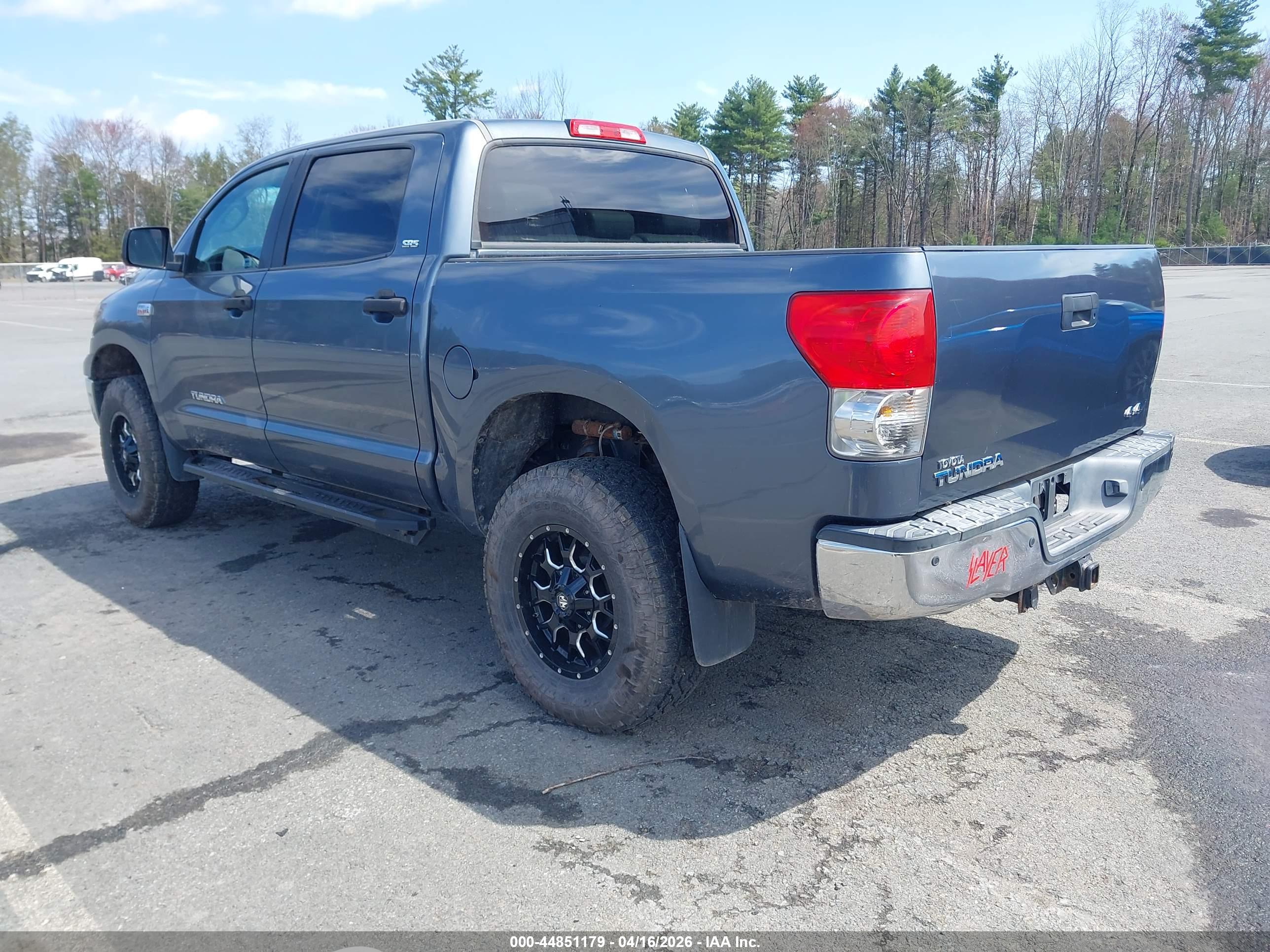 TOYOTA TUNDRA image 3