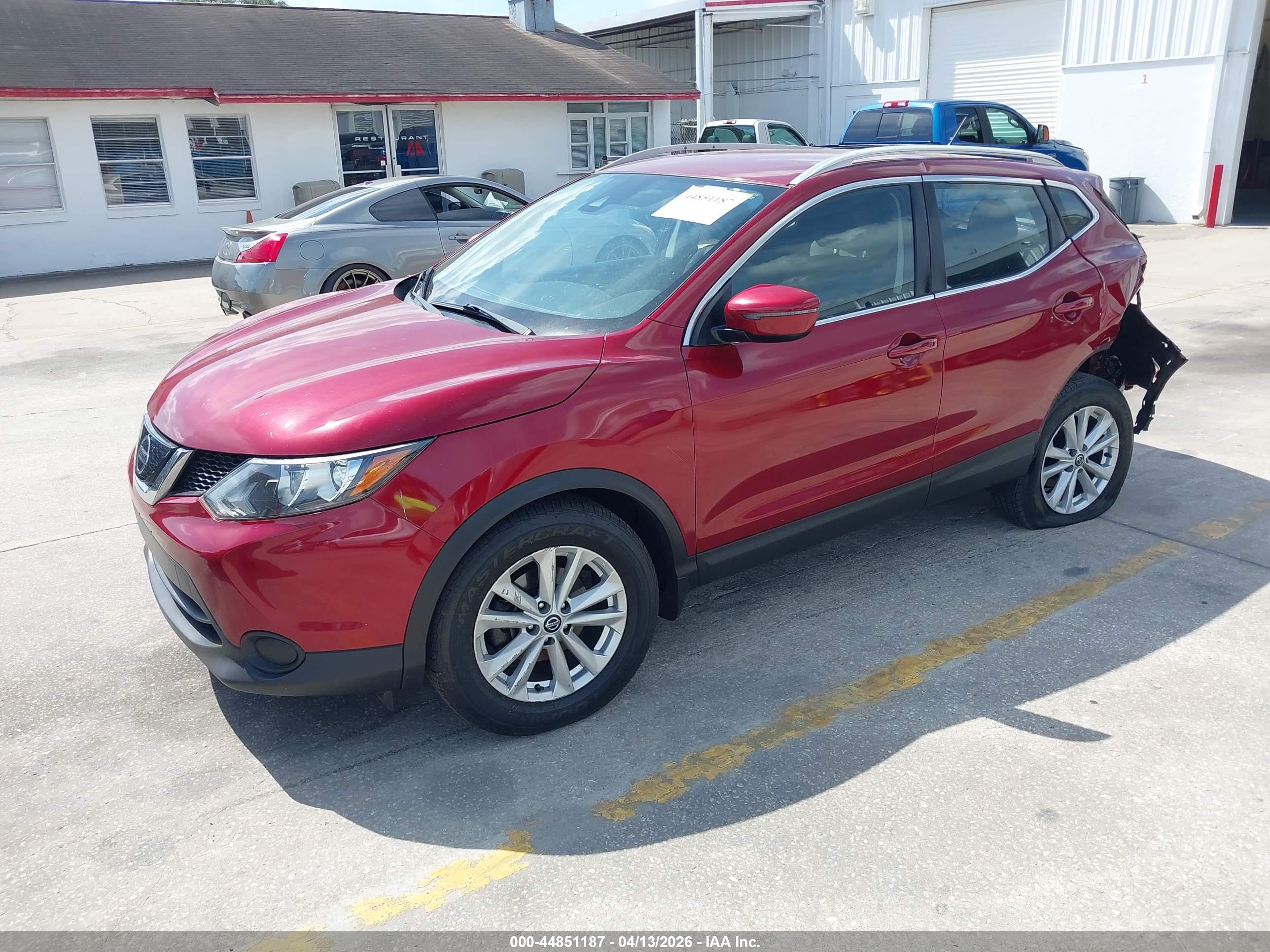 NISSAN ROGUE image 2