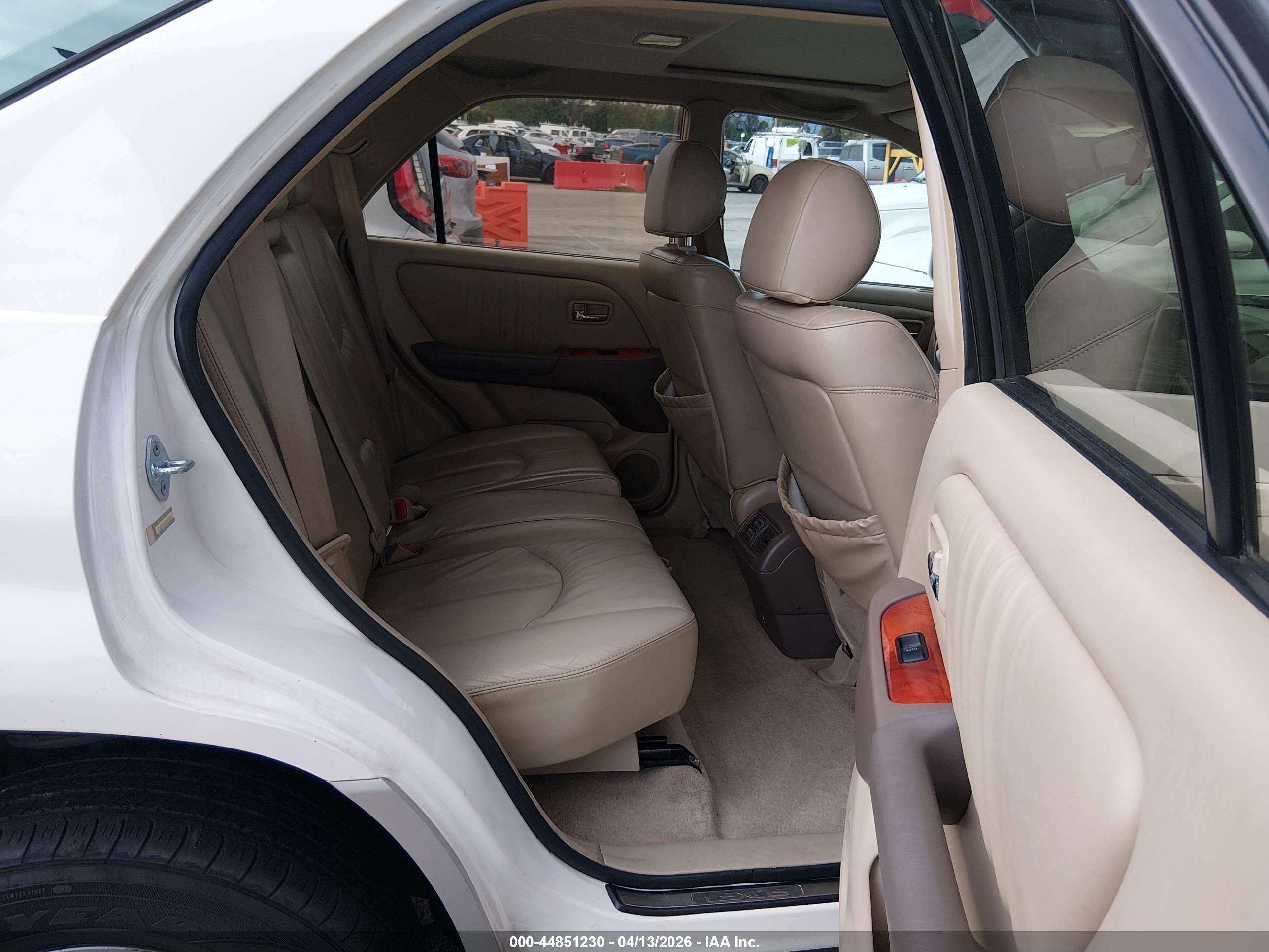 LEXUS RX image 8