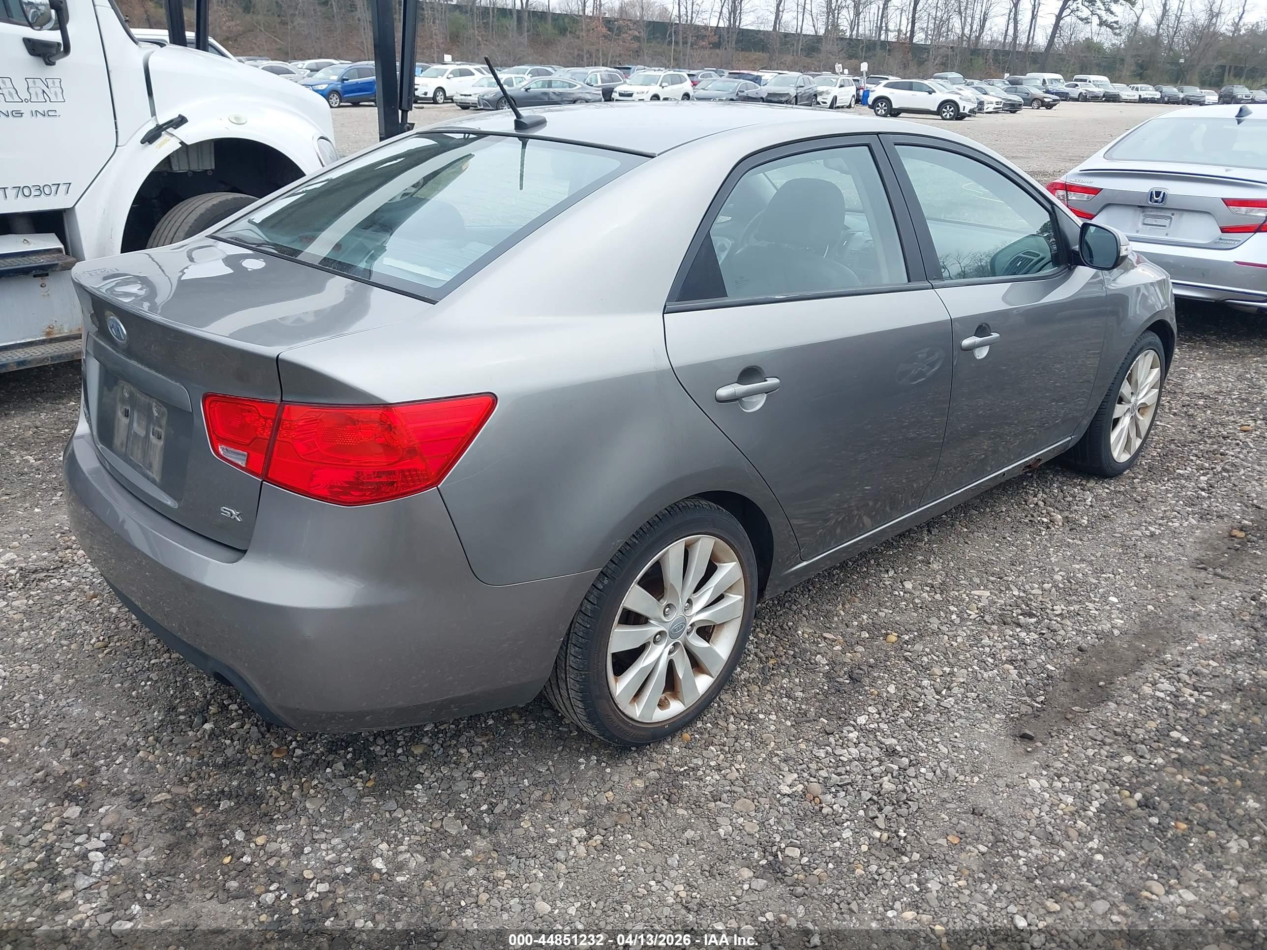 KIA FORTE image 4