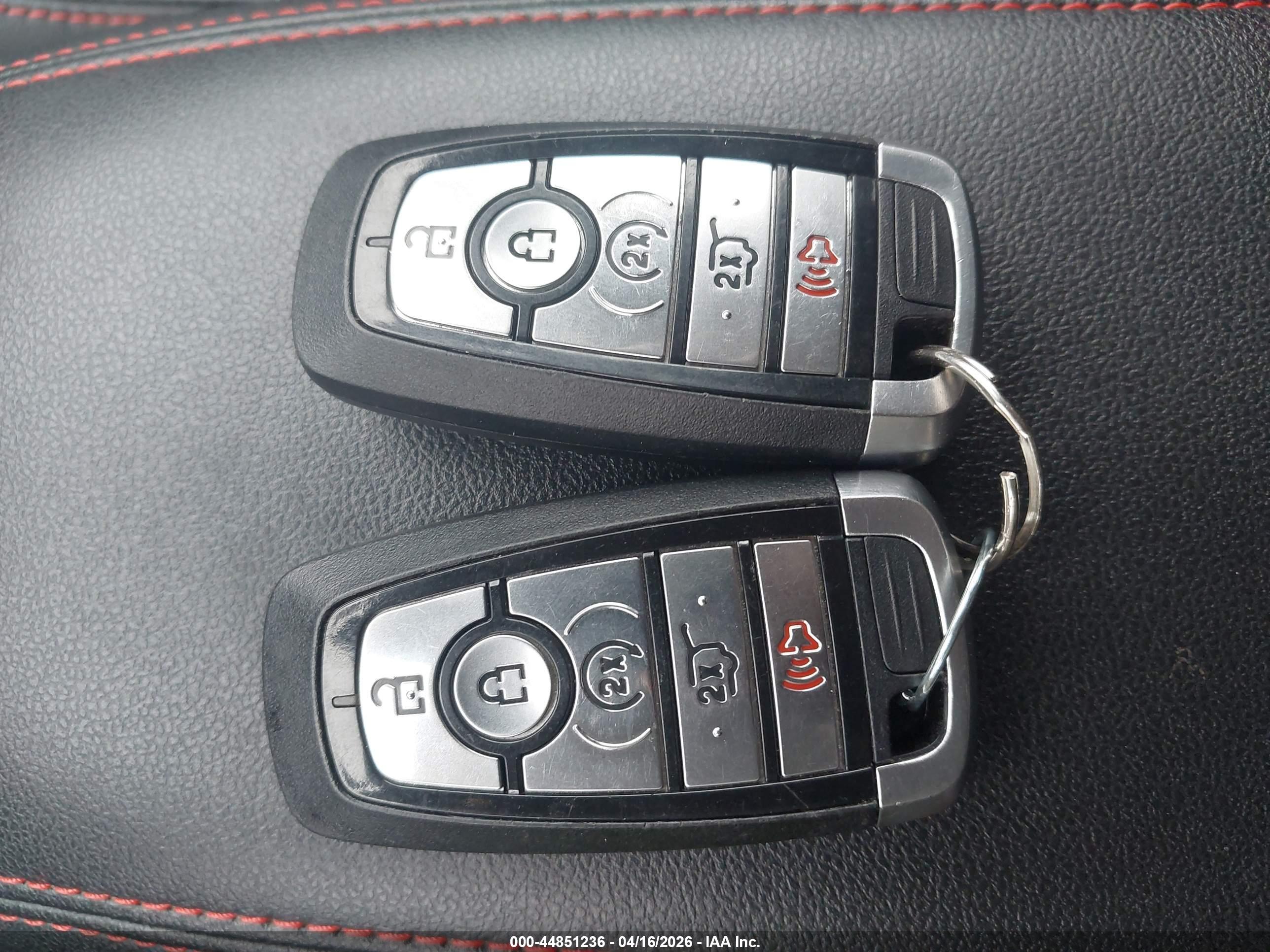FORD ESCAPE image 11