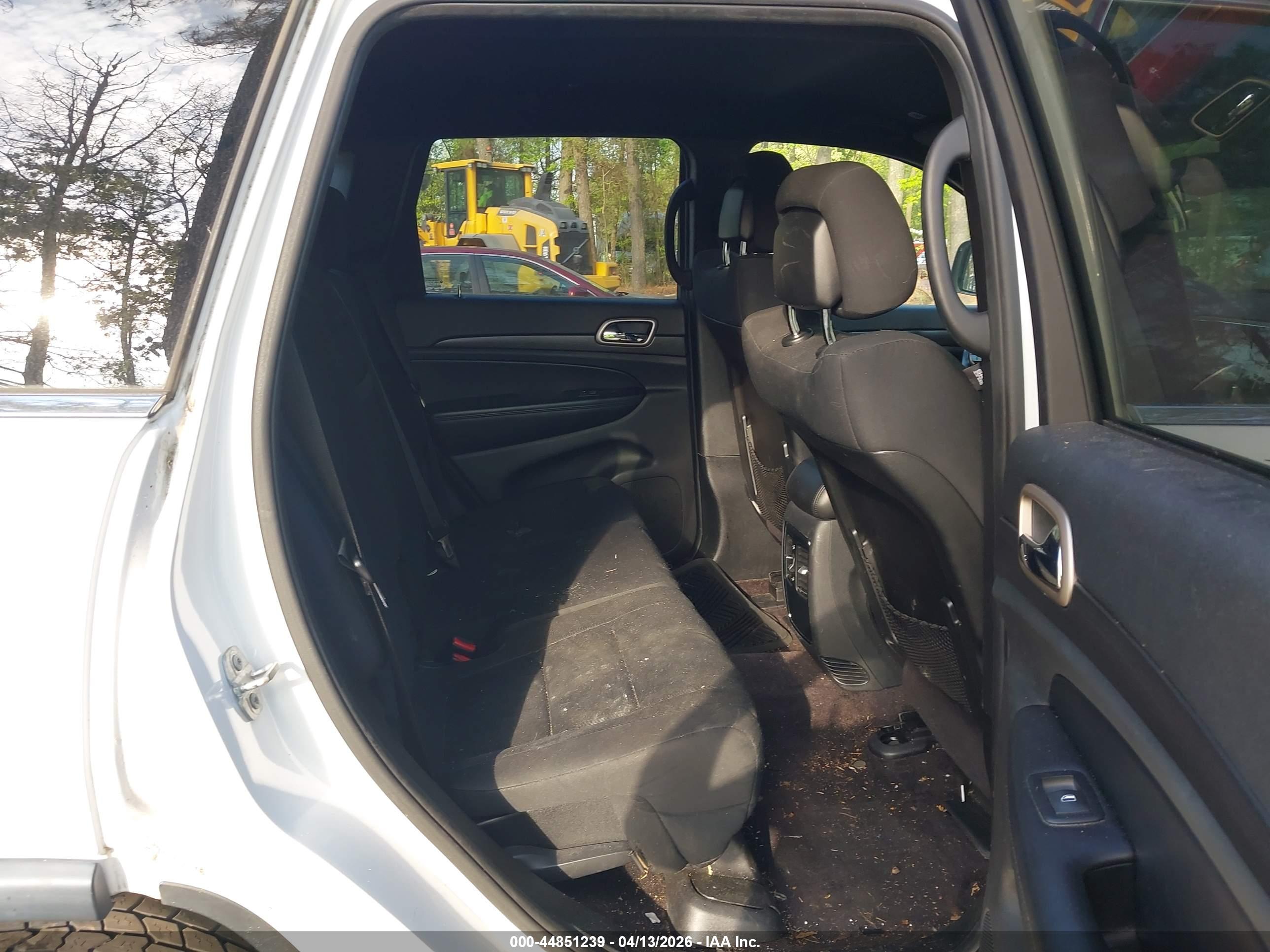 JEEP GRAND image 8