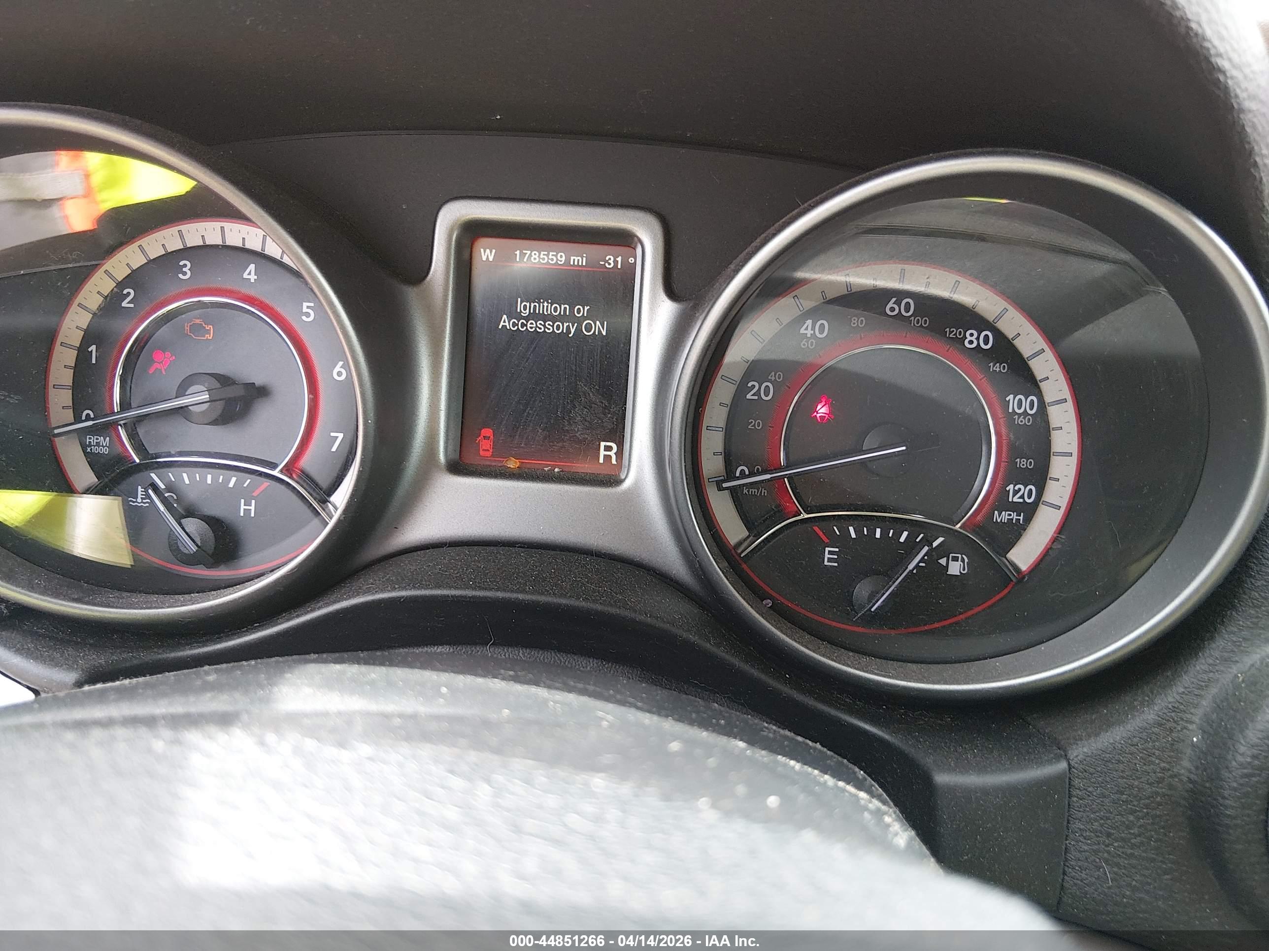 DODGE JOURNEY image 7