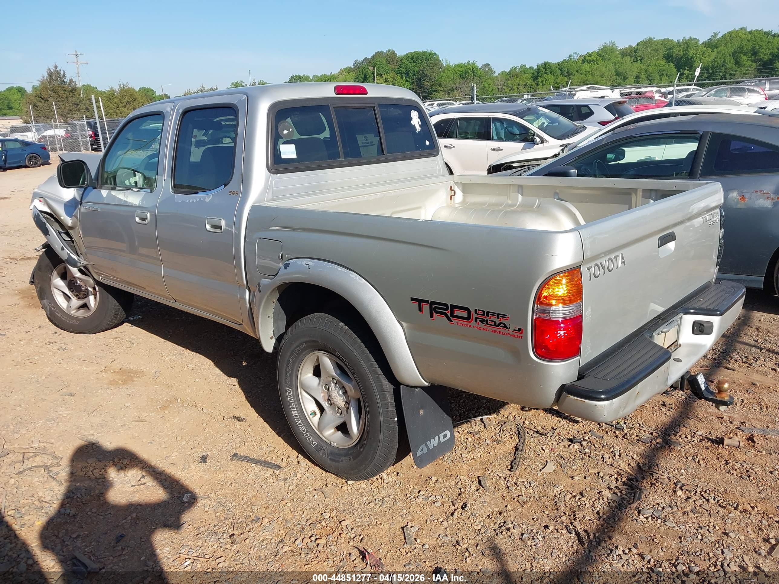 TOYOTA TACOMA image 3