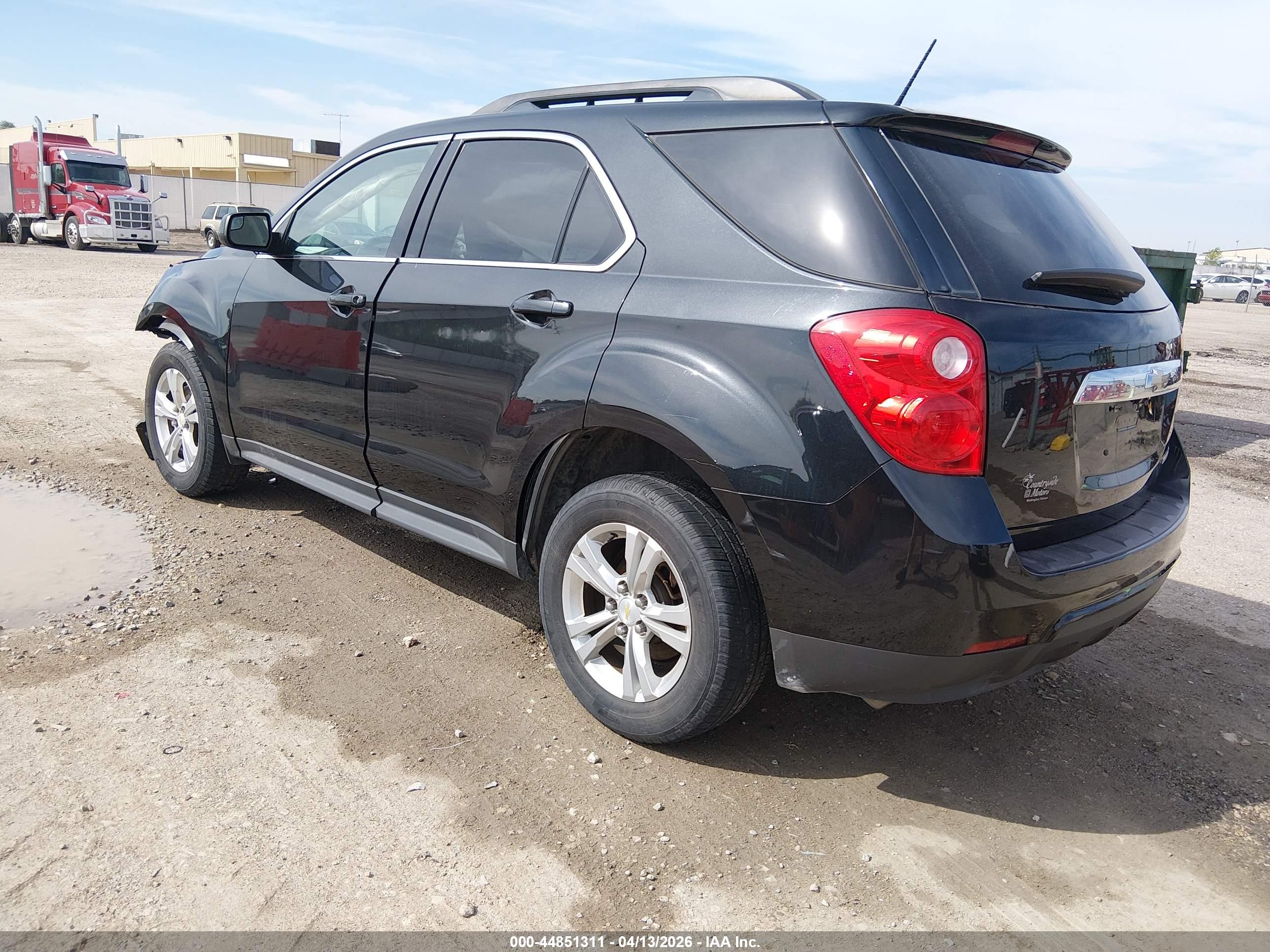 CHEVROLET EQUINOX image 3